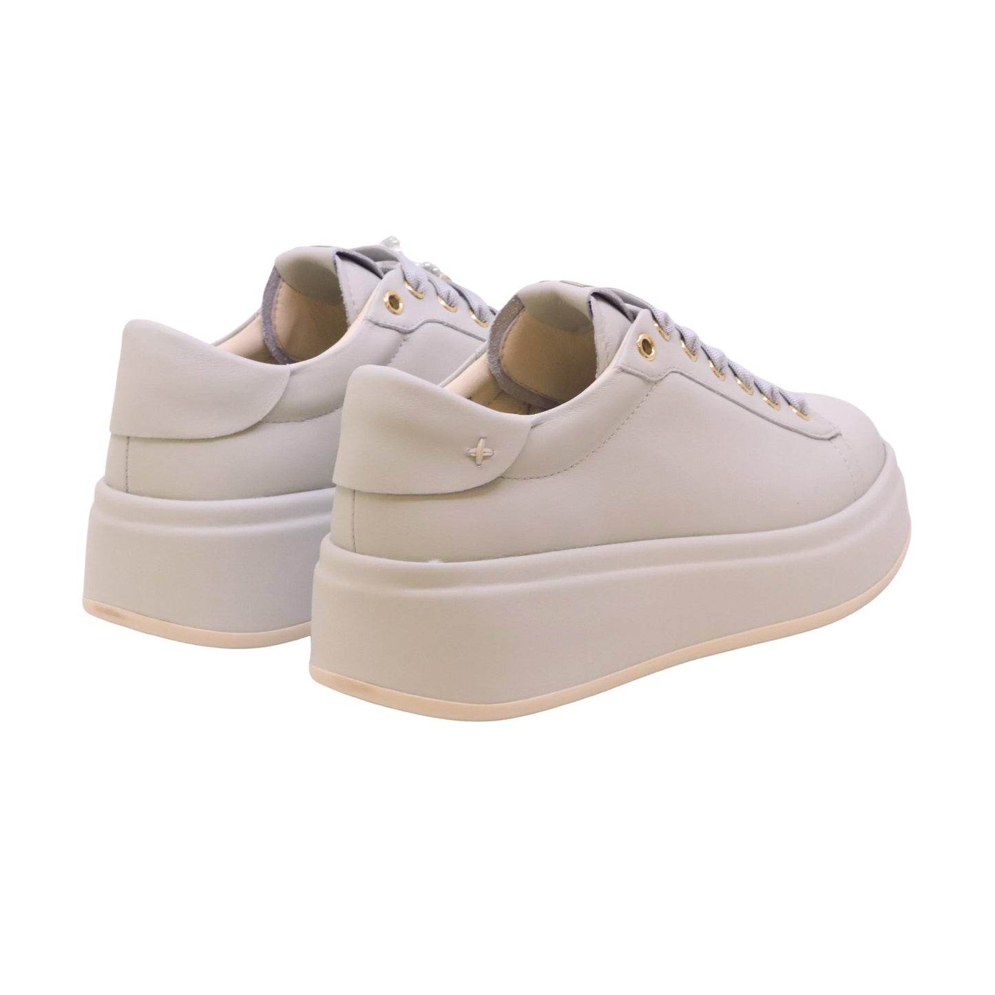 GIO+ Oliva Linda sneaker donna platform in pelle verde chiaro con accessori gioiello 