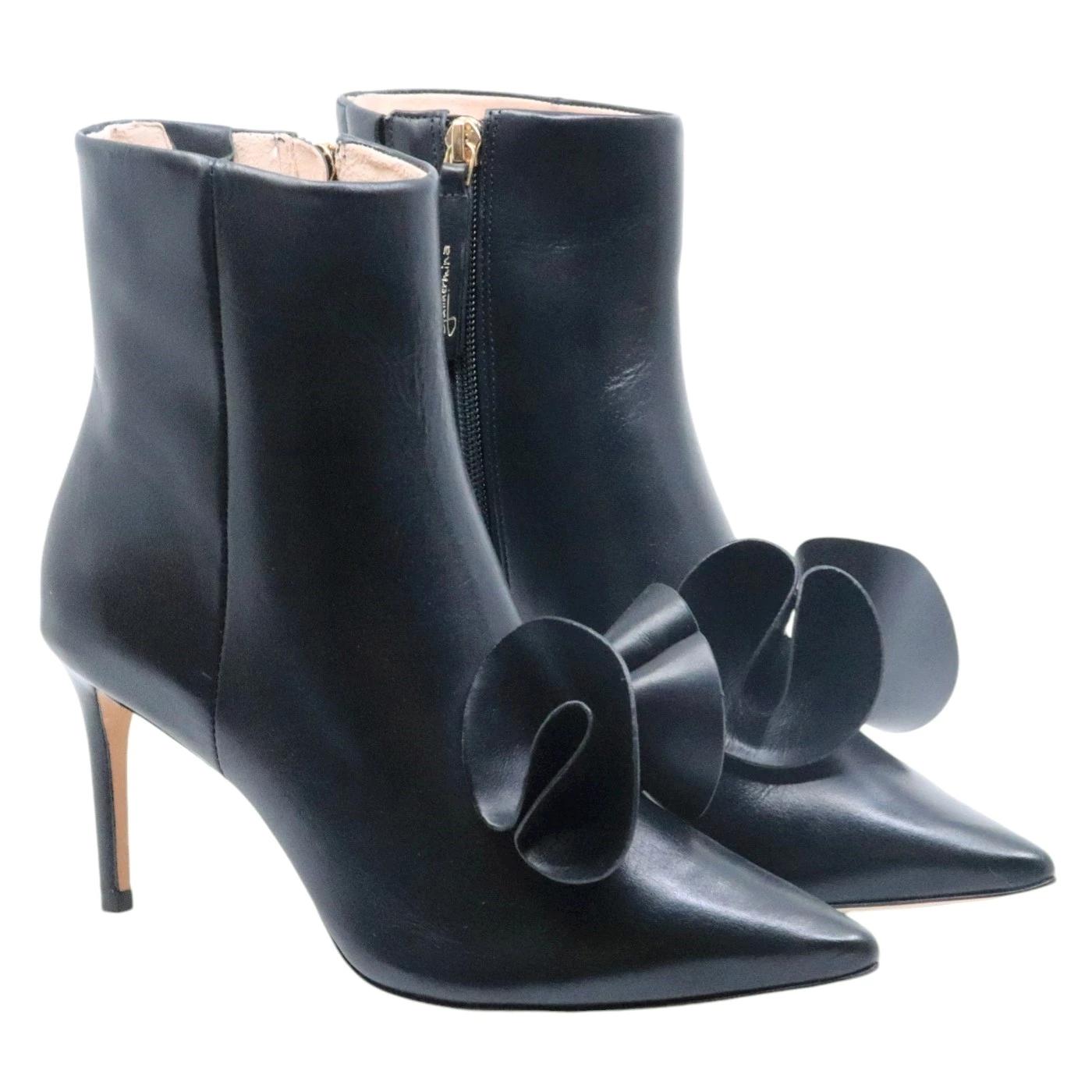 Tronchetto donna Guilhermina 2018 in pelle nera 