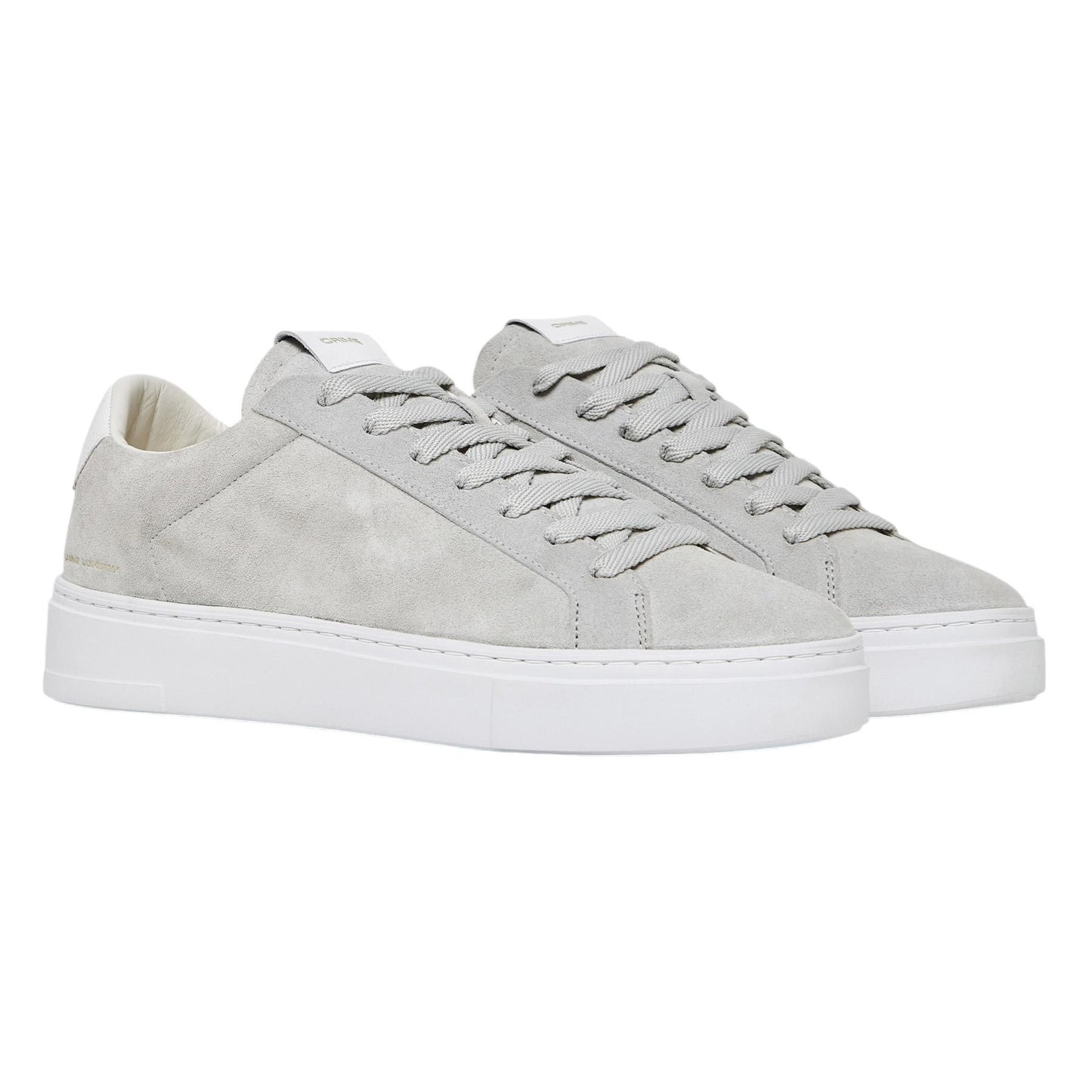 Sneaker uomo Crime London 17705 Extralight in camoscio ghiaccio e talloncino in pelle martellata bianca 