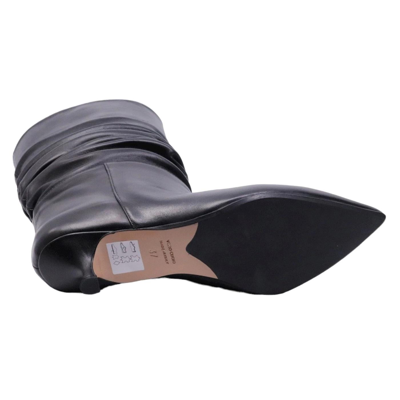 Stivale donna Anna F in elegante pelle di nappata di colore nera 