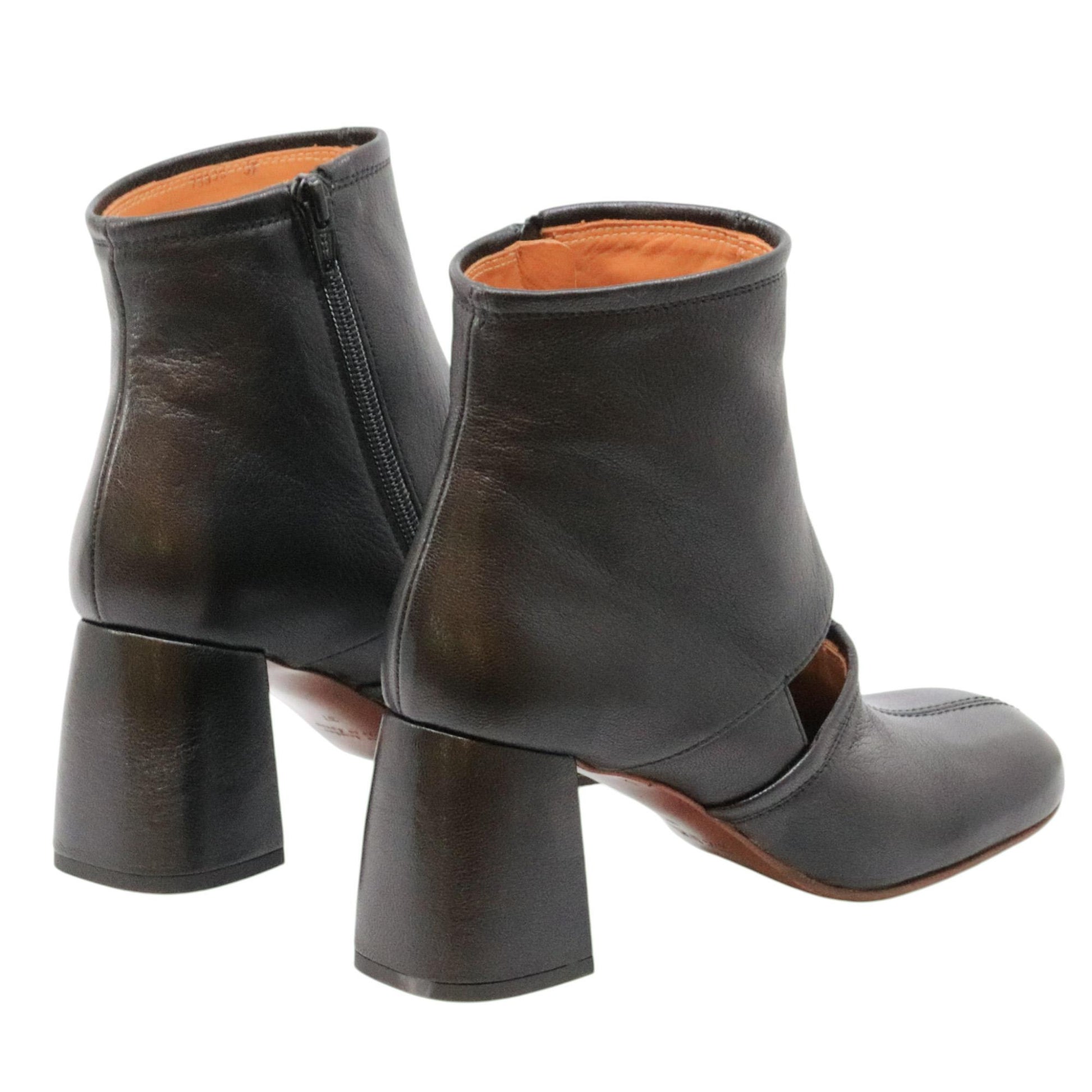 Tronchetto Chie Mihara Sonli da donna in pelle nera 