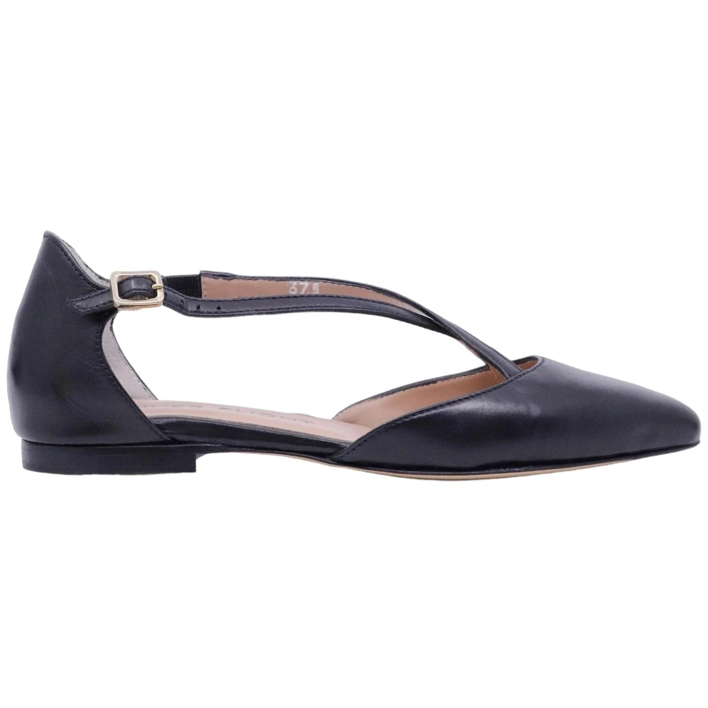 Ballerina donna Triver Flight realizzato in pelle nappata di colore nero 