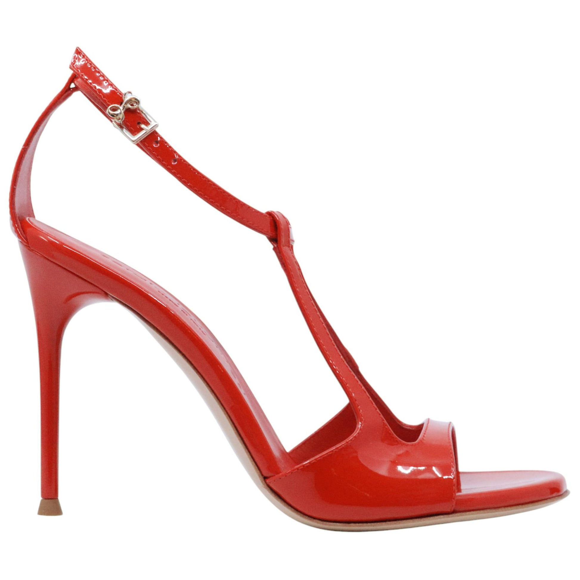 Sandalo con tacco Sergio Levantesi Ryana in vernice rosso 