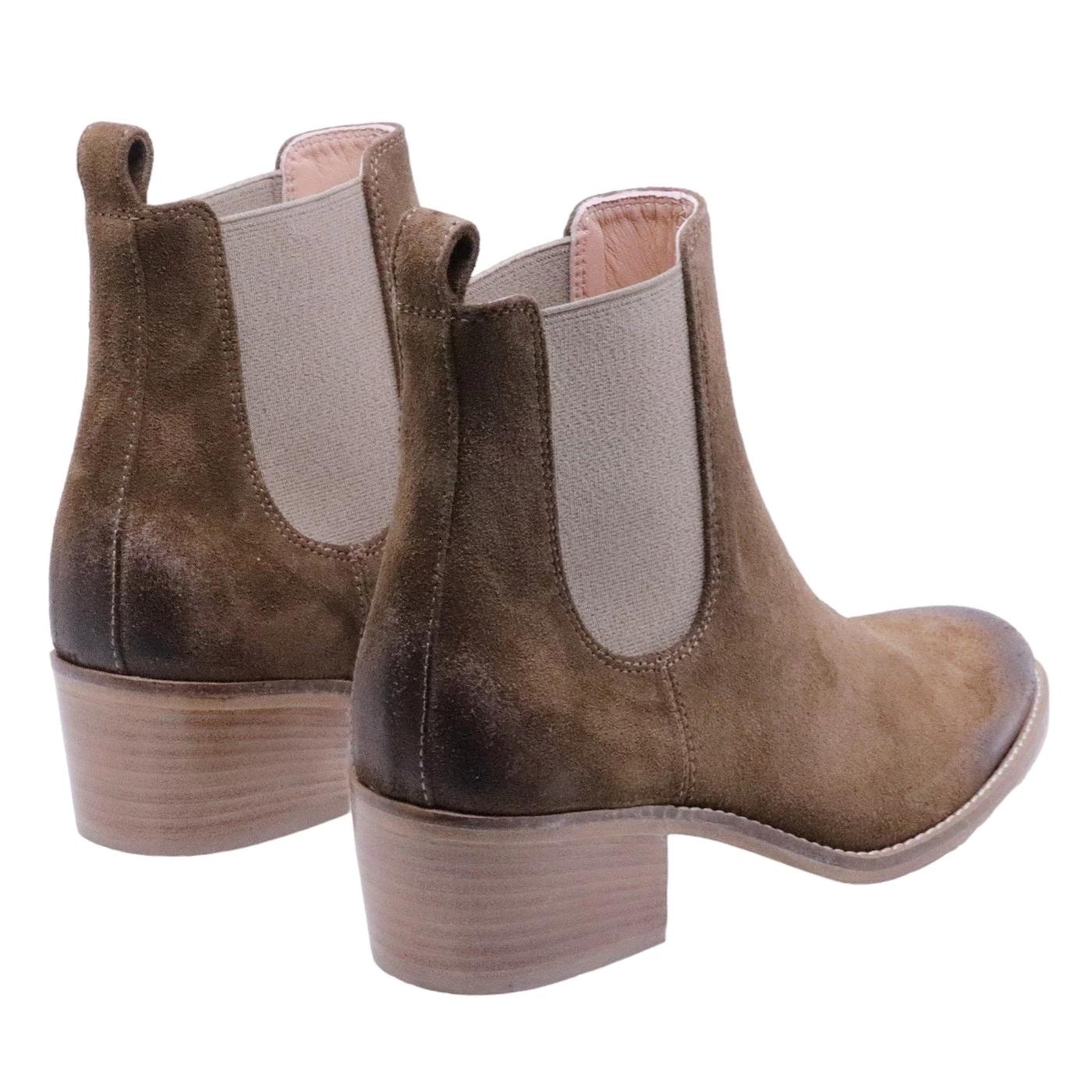 Stivaletto Chelsea donna Curiositè 2372 in camoscio marrone 