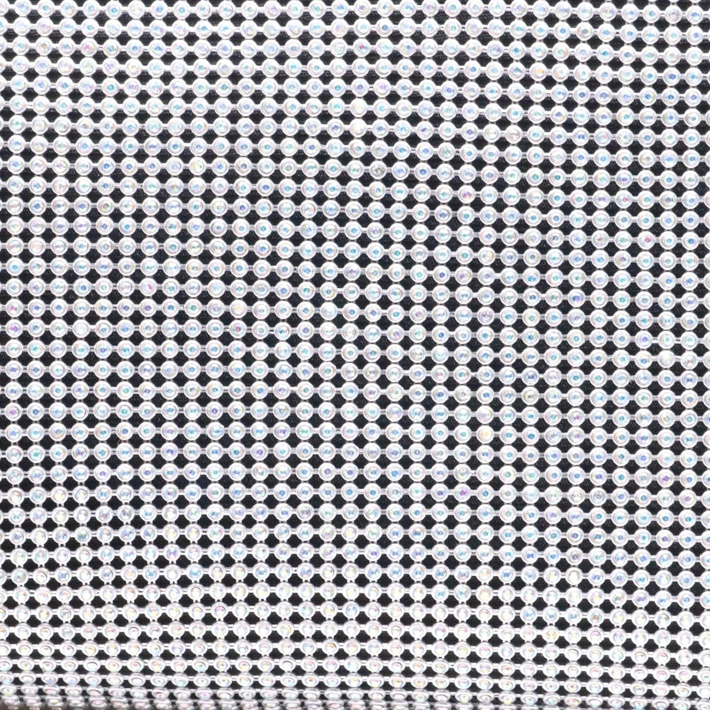 Pochette Rebelle Brighty rivestita con maglia di strass di colore iridescente 