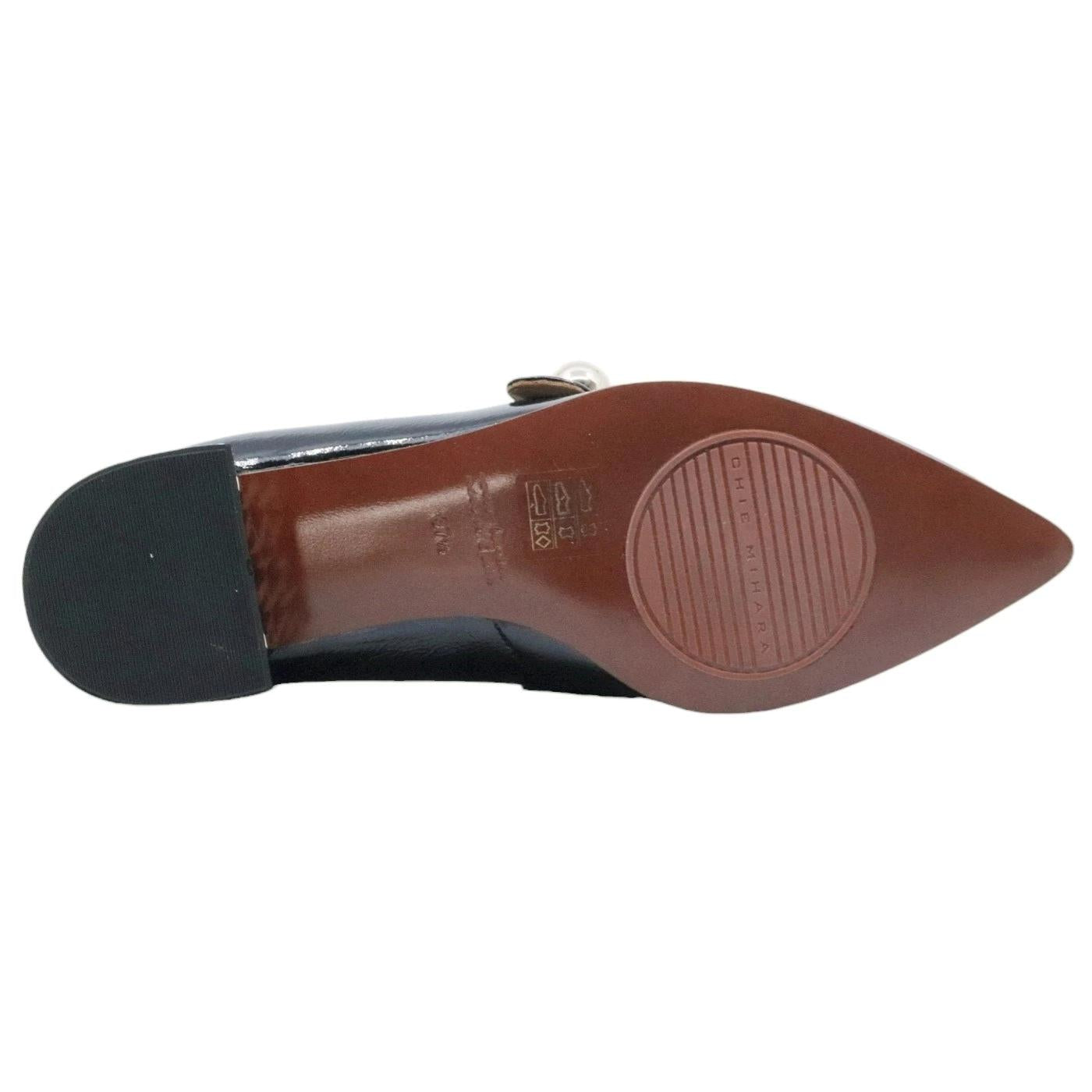 Decolletè Chie Mihara Jakarta in pelle lucida nera 