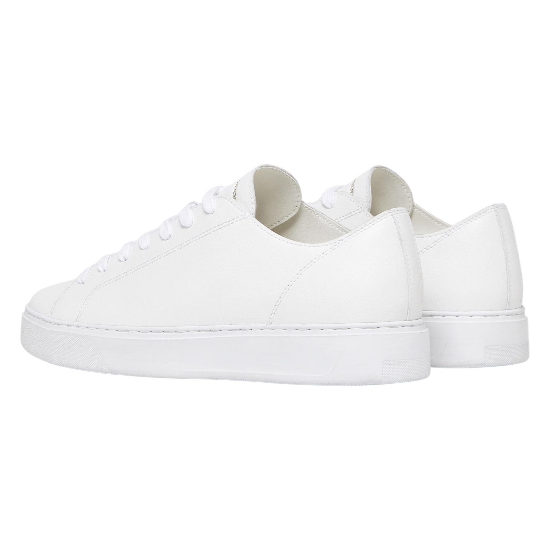 Sneaker uomo Crime London Raw Cut 17650 in morbida pelle sfoderata di colore bianco 