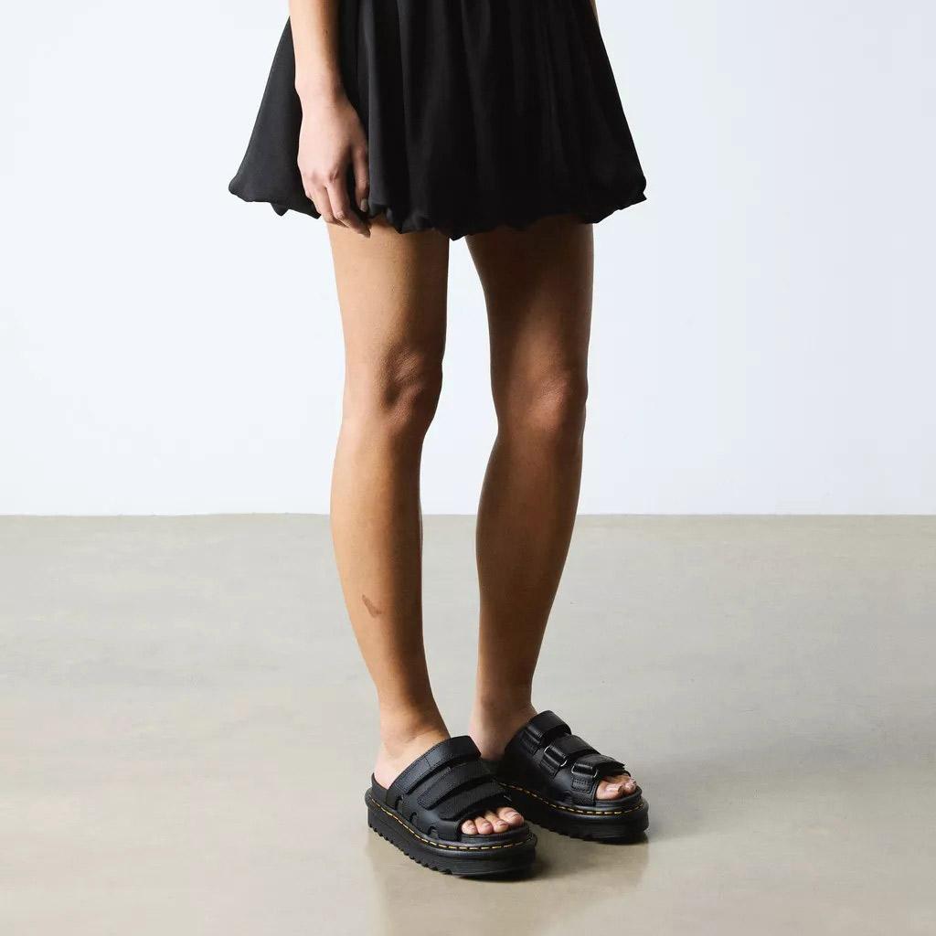 Dr Martens Raine Sandalo da donna in pelle nera 