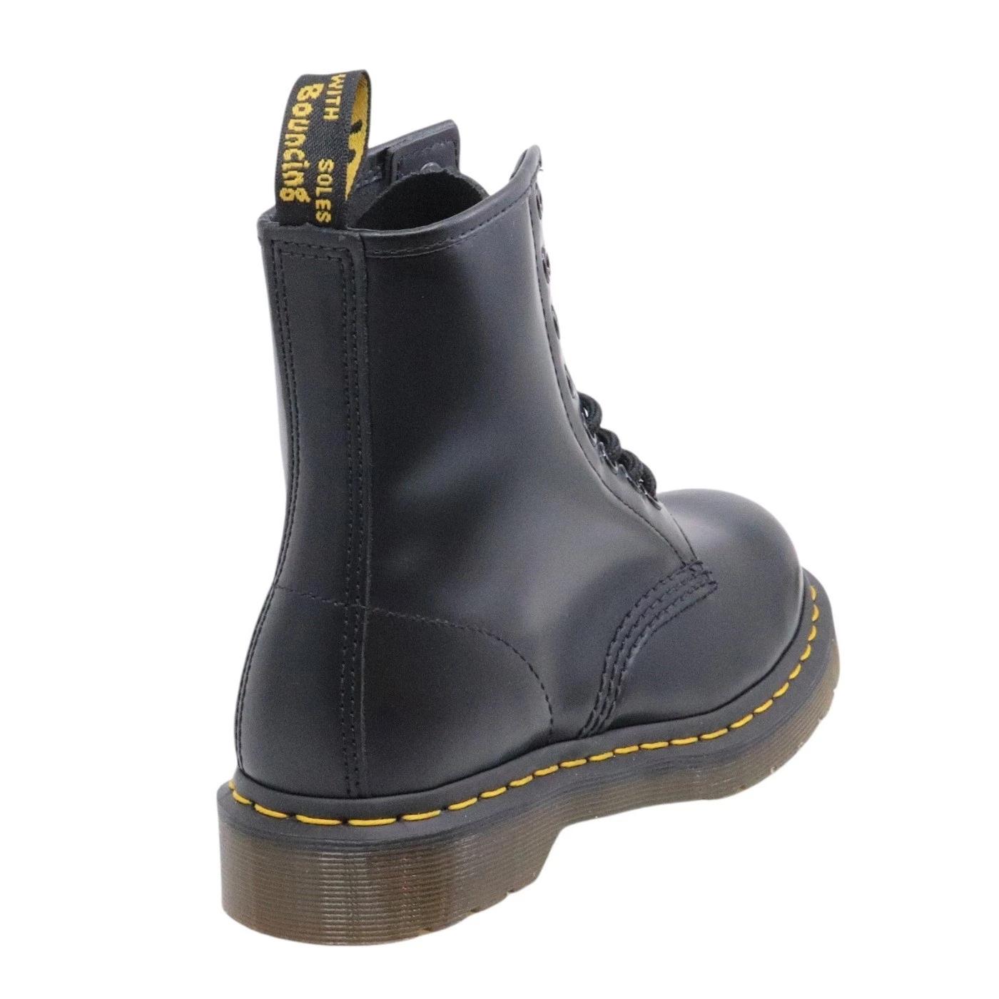 Dr. Martens 1460 anfibio unisex in pelle smooth nera 