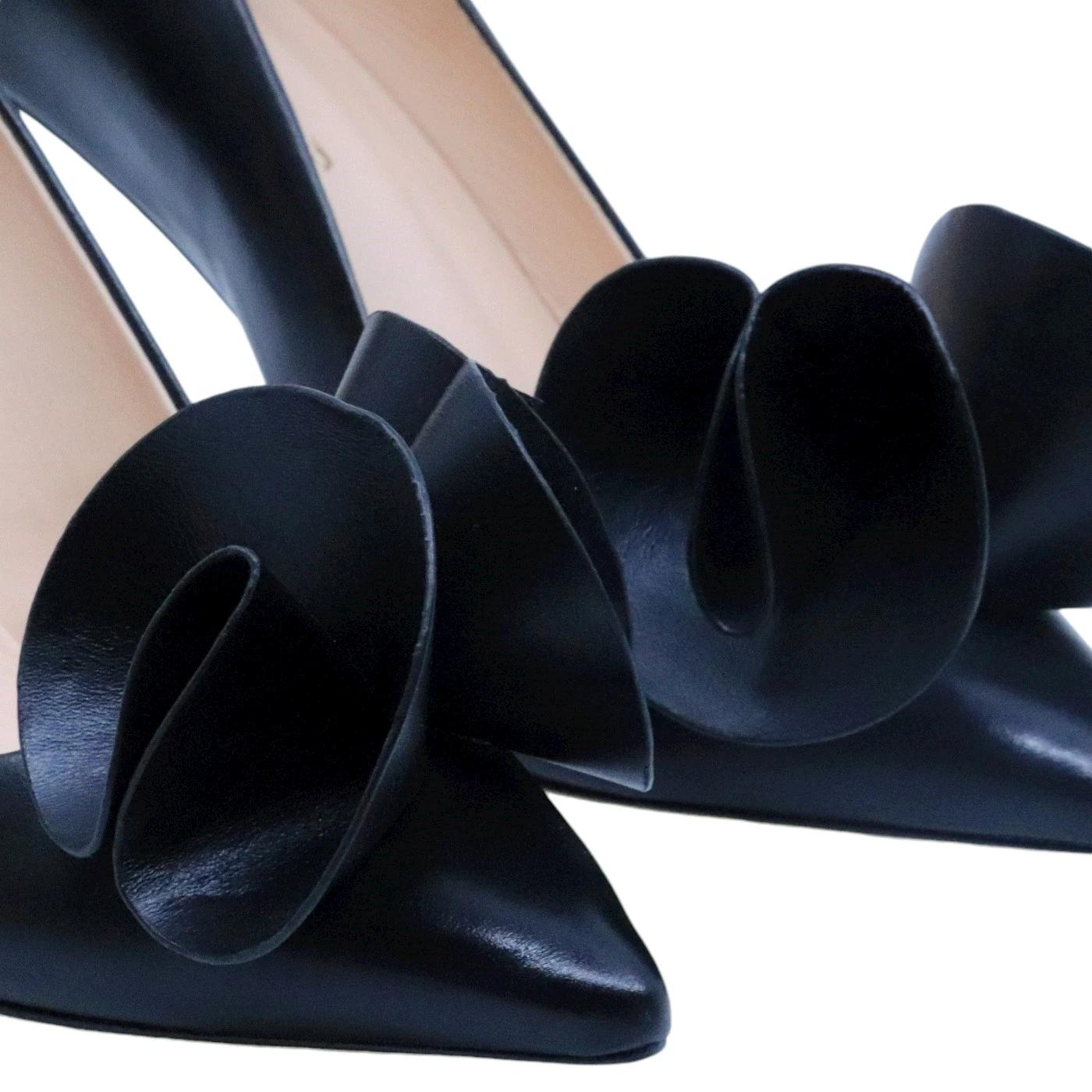 Décolleté donna Guilhermina 2011 in pelle nera 