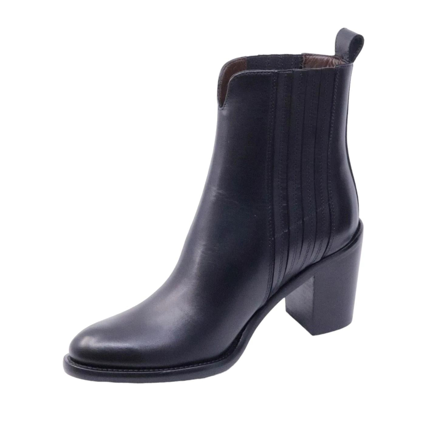 Stivaletto da donna Triver Flight in morbida pelle di colore nero<BR/> 