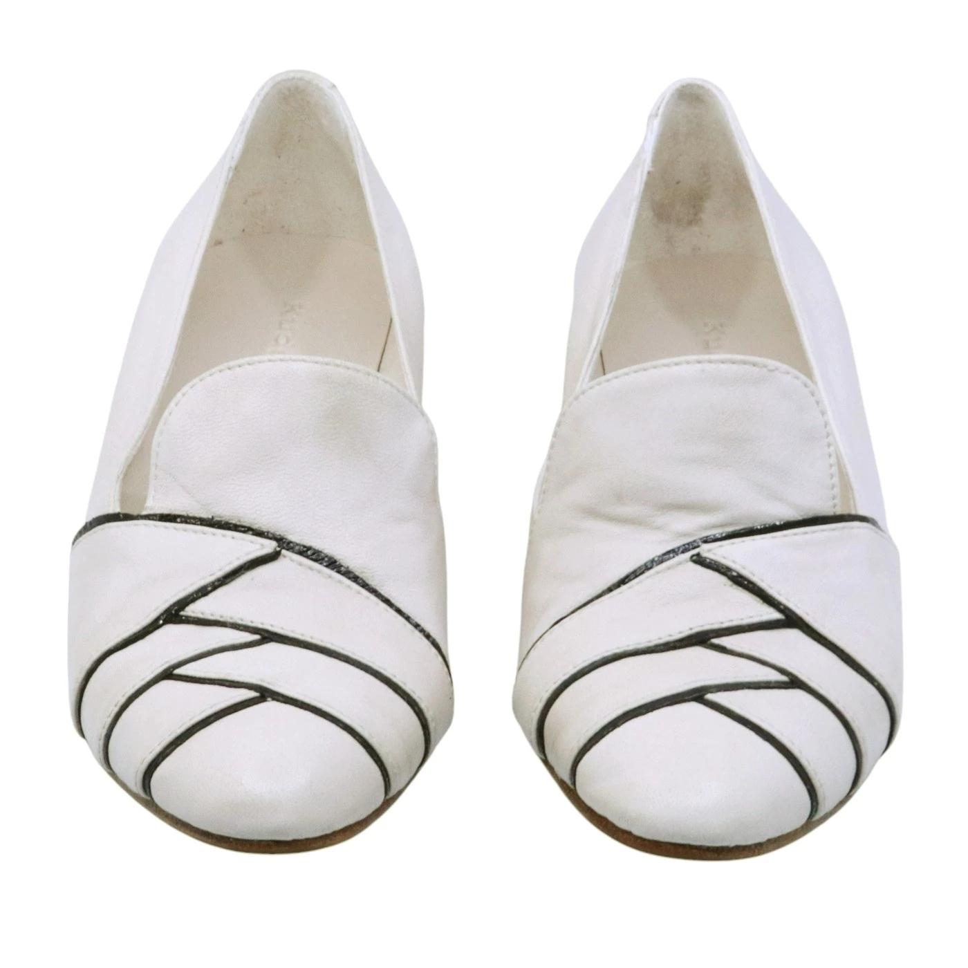 Mocassino donna Kudetà 414700 in pelle bianca e dettaglia in nero 