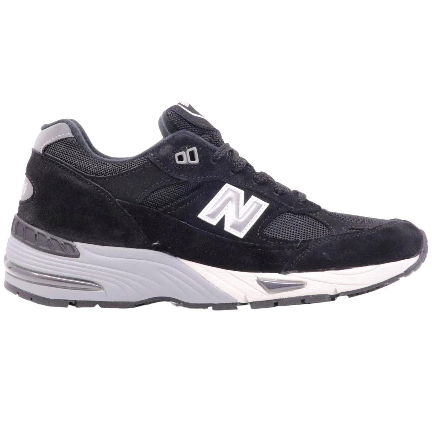 New Balance 991 sneaker unisex in tessuto e camoscio nero 