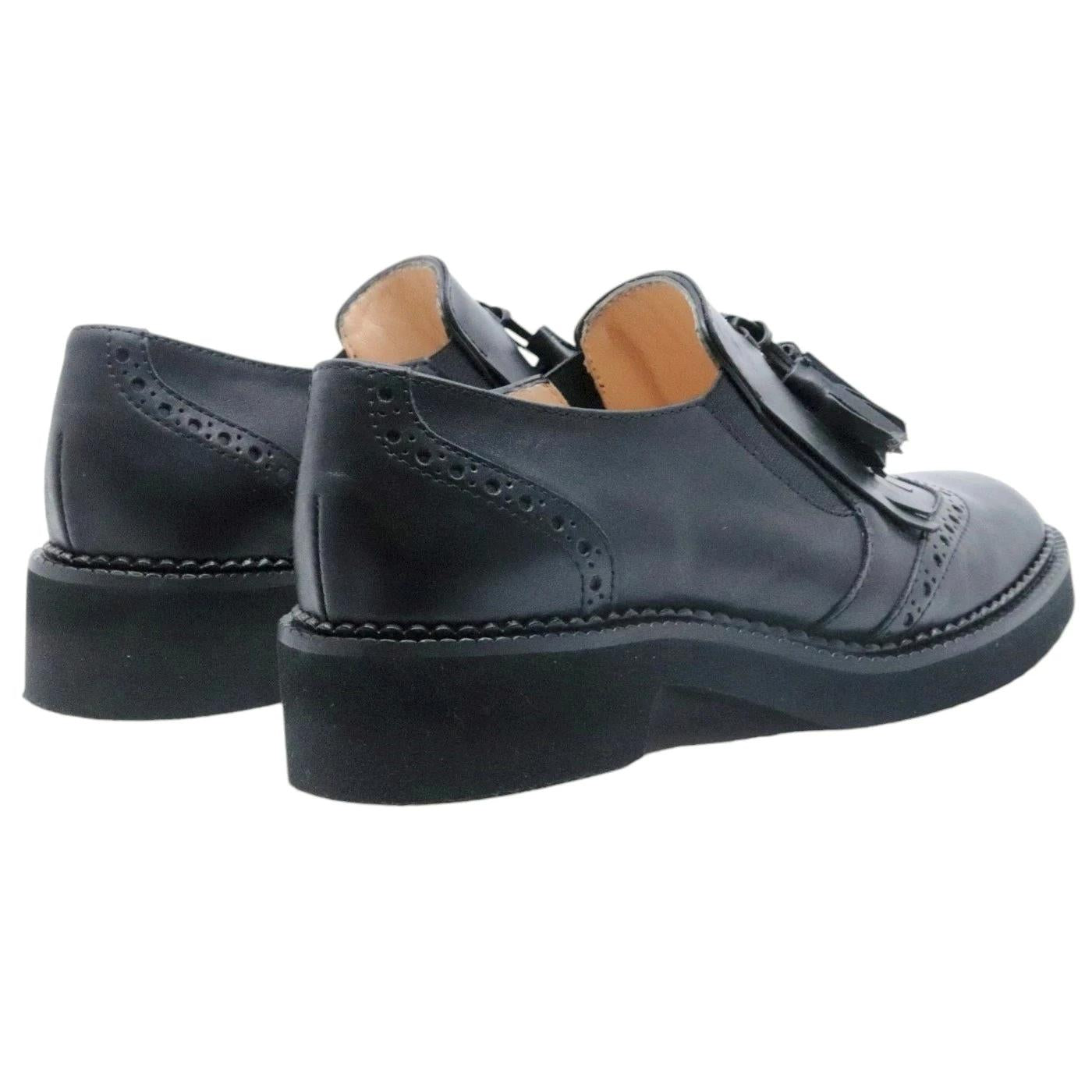 Le Briella Z759 mocassino donna in pelle nera con frangia 