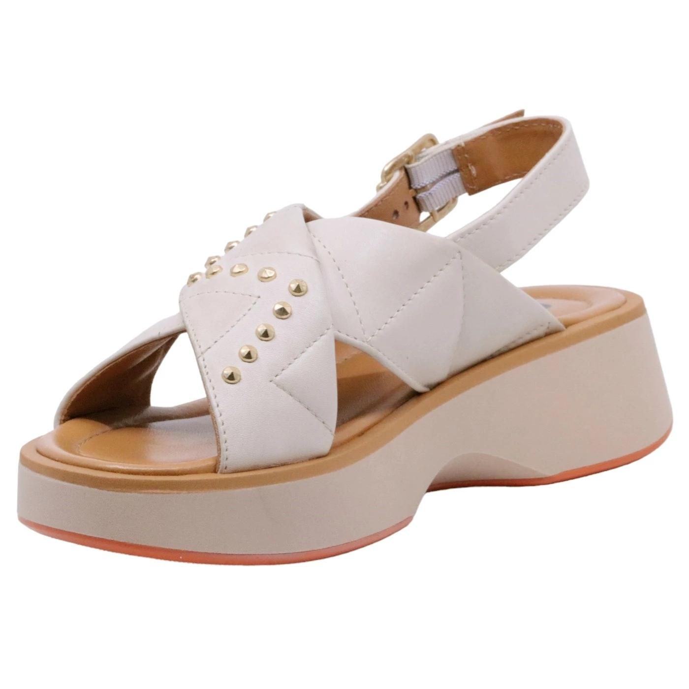 Sandalo zeppa Mjus T99002 in pelle latte con brochie oro 