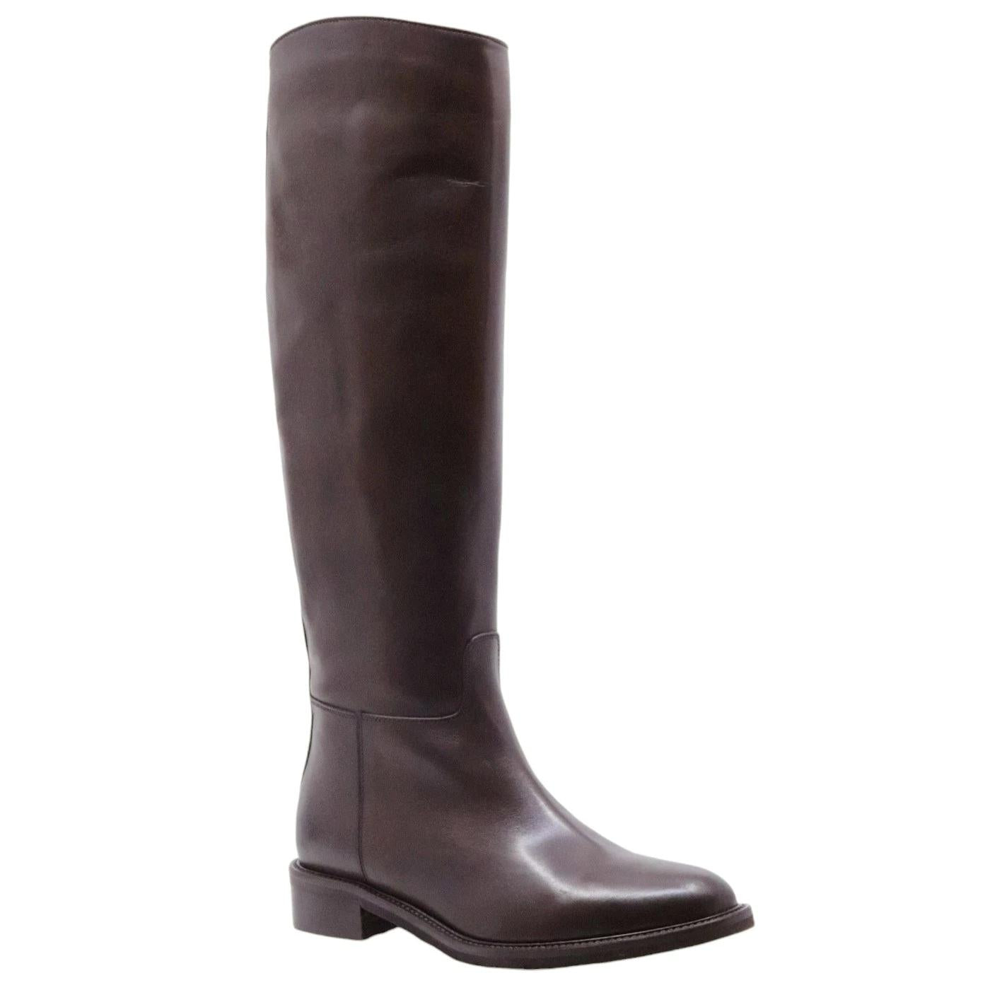 Stivale da donna The Seller GD491 realizzato in pelle di colore marone 