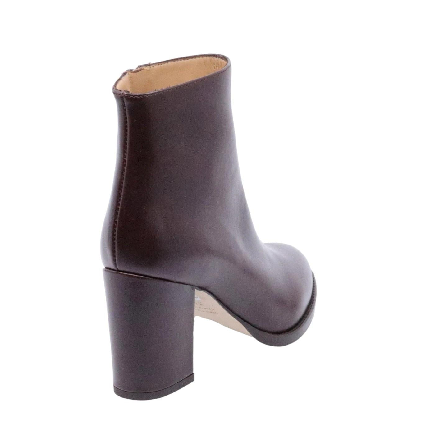 Tronchetto donna Anna F in elegante pelle di colore testa di moro 