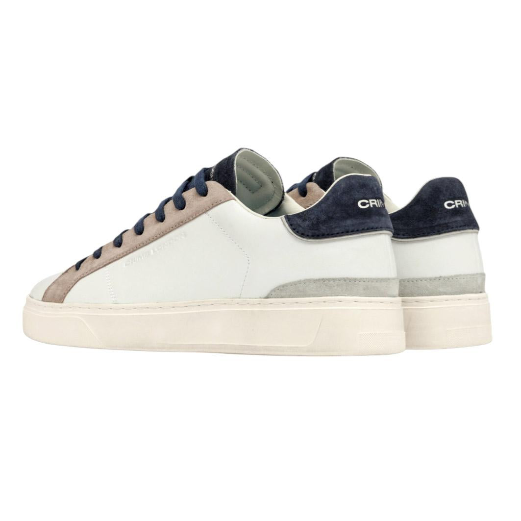 Sneaker uomo Crime London Blade 14700 in pelle bianca con talloncino in camoscio blu 