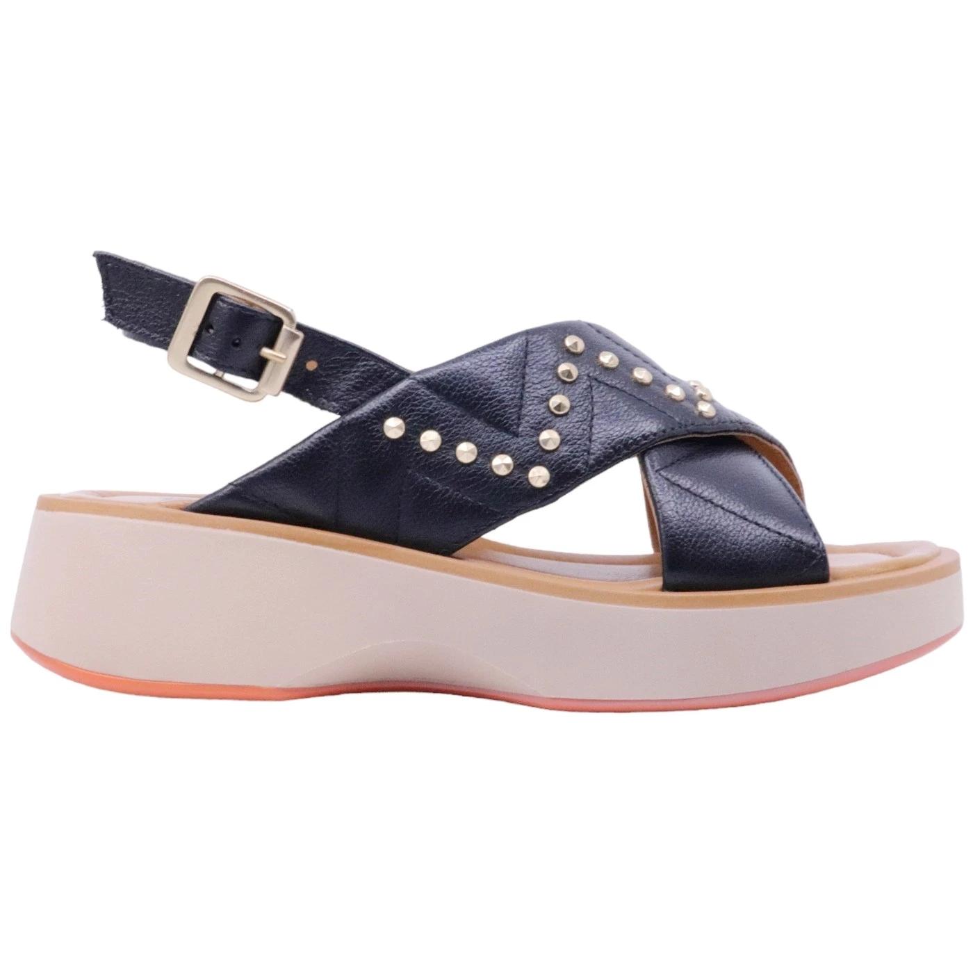 Sandalo zeppa Mjus T99002 in pelle nera con brochie oro 