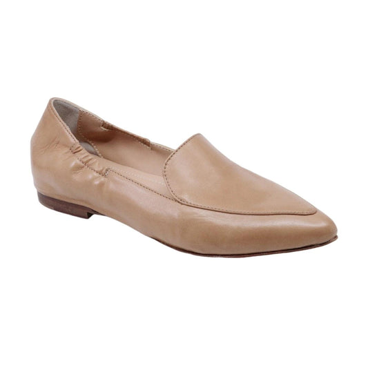 Mocassino donna Triver Flight realizzato in pelle nappata di colore sabbia 