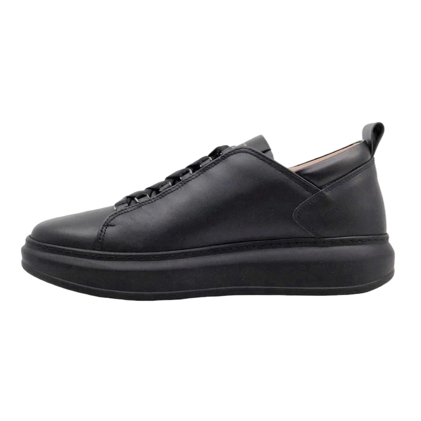 Sneaker uomo Alexander Smith Wembley in pelle nera 