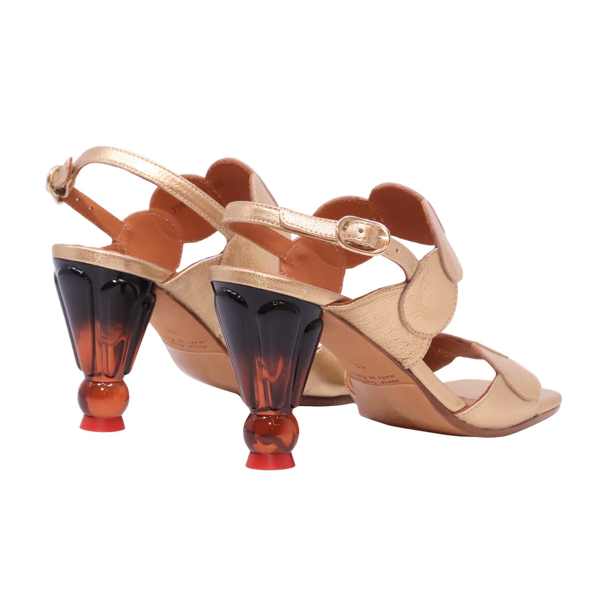 Chie Mihara Urana sandalo donna in pelle color champagne con tacco scultoreo 