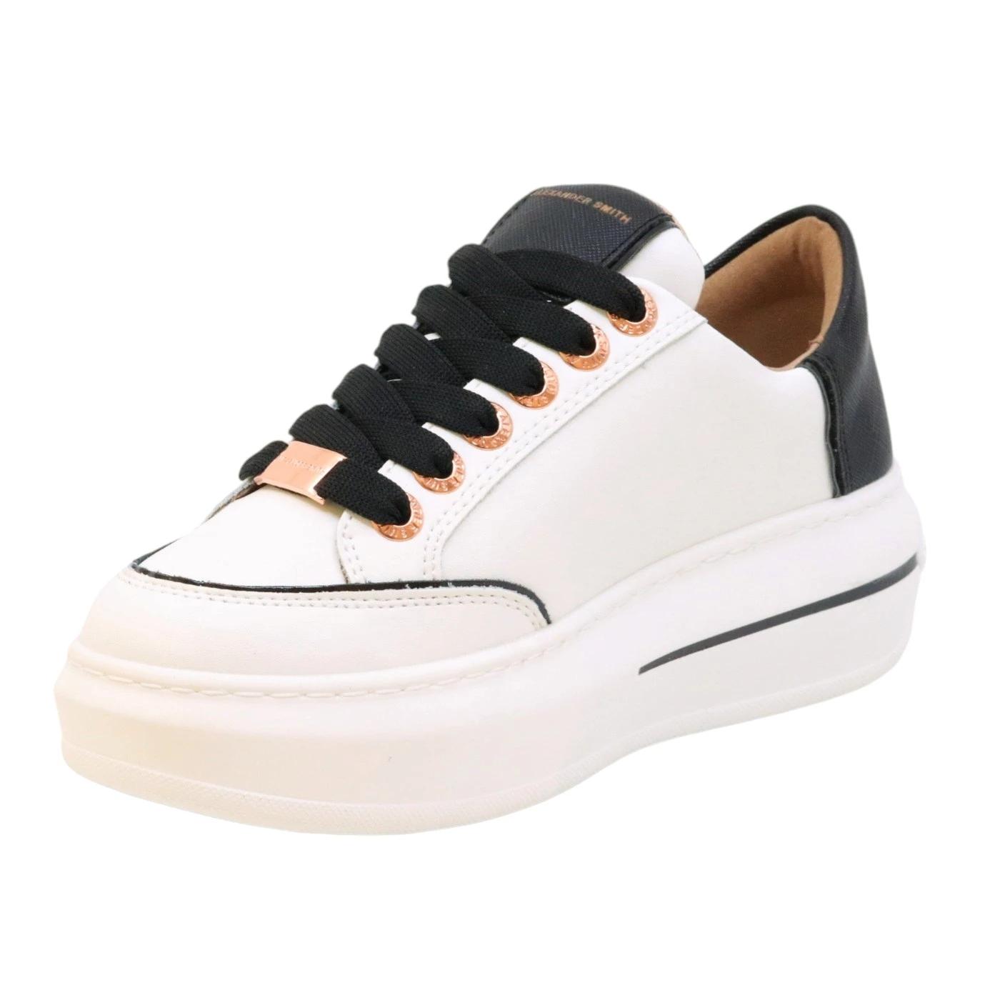 Sneaker donna Alexander Smith Lancaster in pelle bianca e nera 
