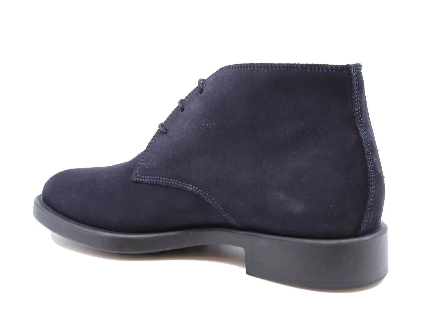 Polacchino Antica Cuoieria da uomo realizzato in pelle scamosciata di colore blu 