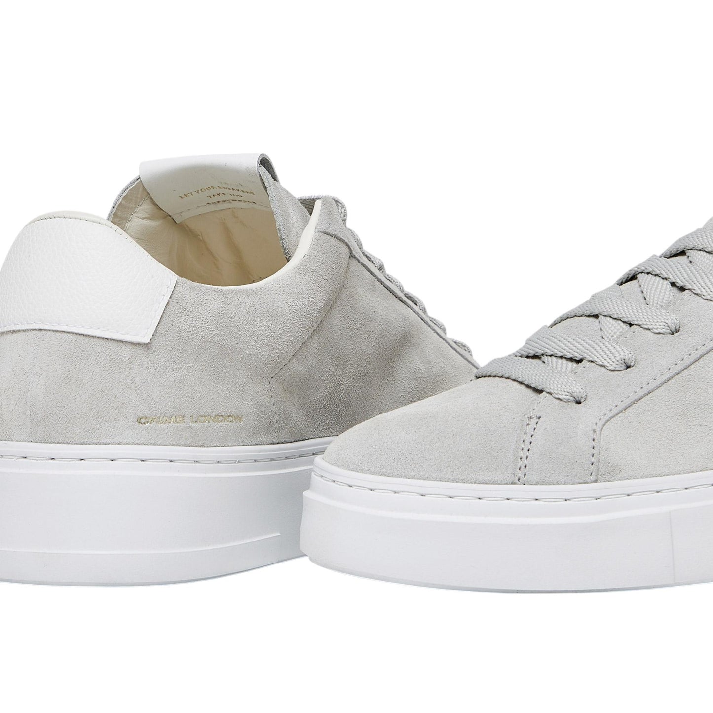 Sneaker uomo Crime London 17705 Extralight in camoscio ghiaccio e talloncino in pelle martellata bianca 