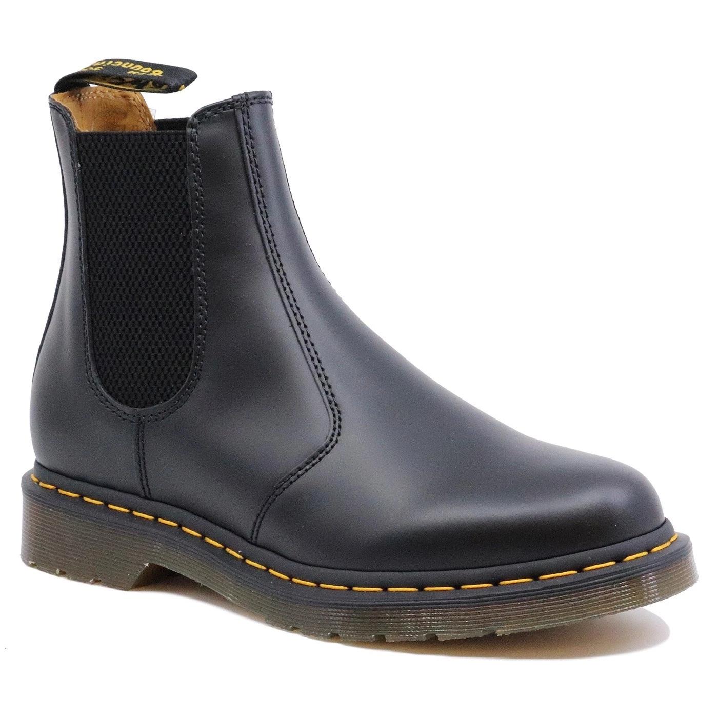 Dr. Martens 2976 YS Beatles in pelle smooth nera 