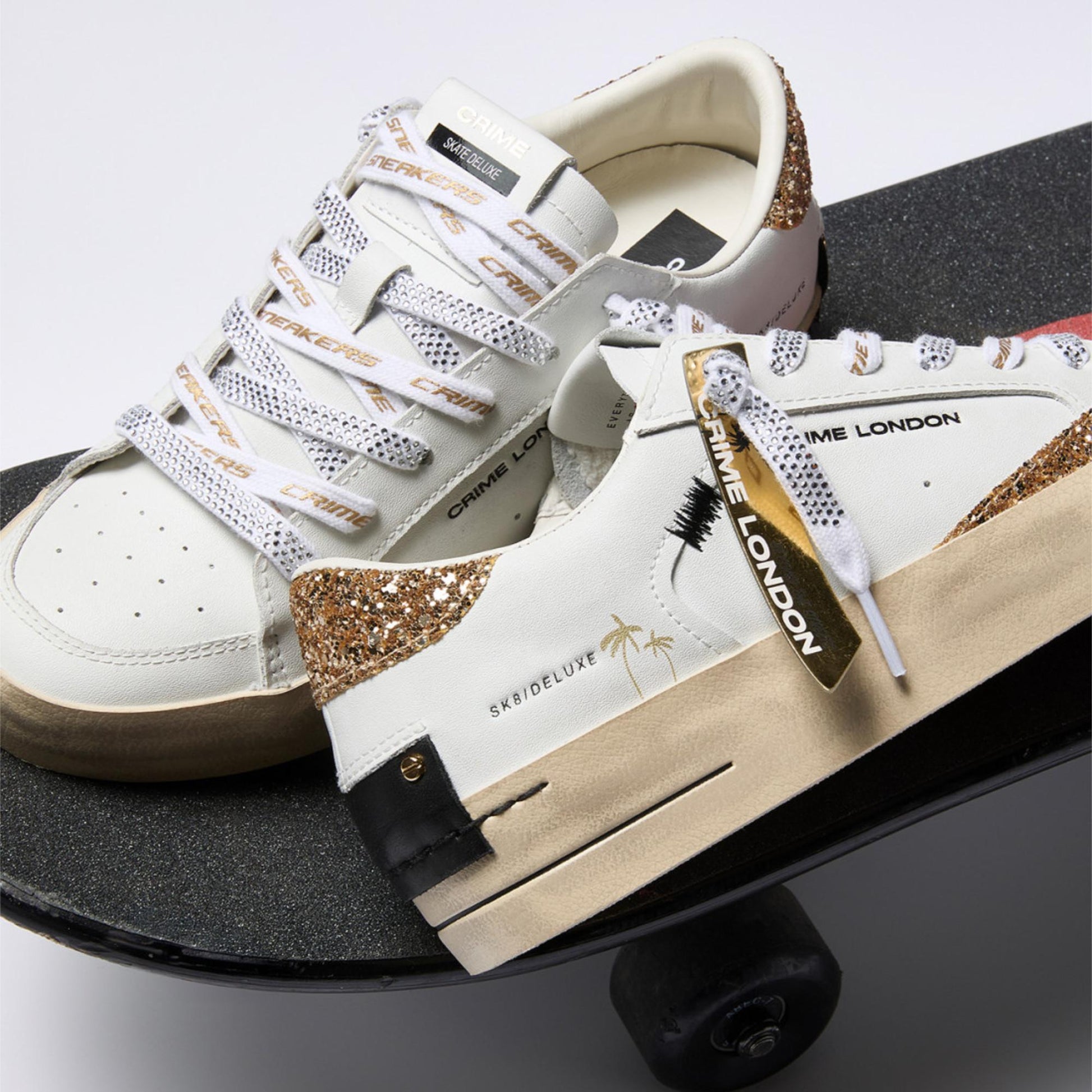 Crime London SK8 Deluxe Tequila Night 29102 sneaker donna in pelle bianca con glitter oro 