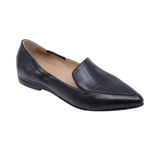 Mocassino donna Triver Flight con frangia realizzato in pelle nappata di colore nero 