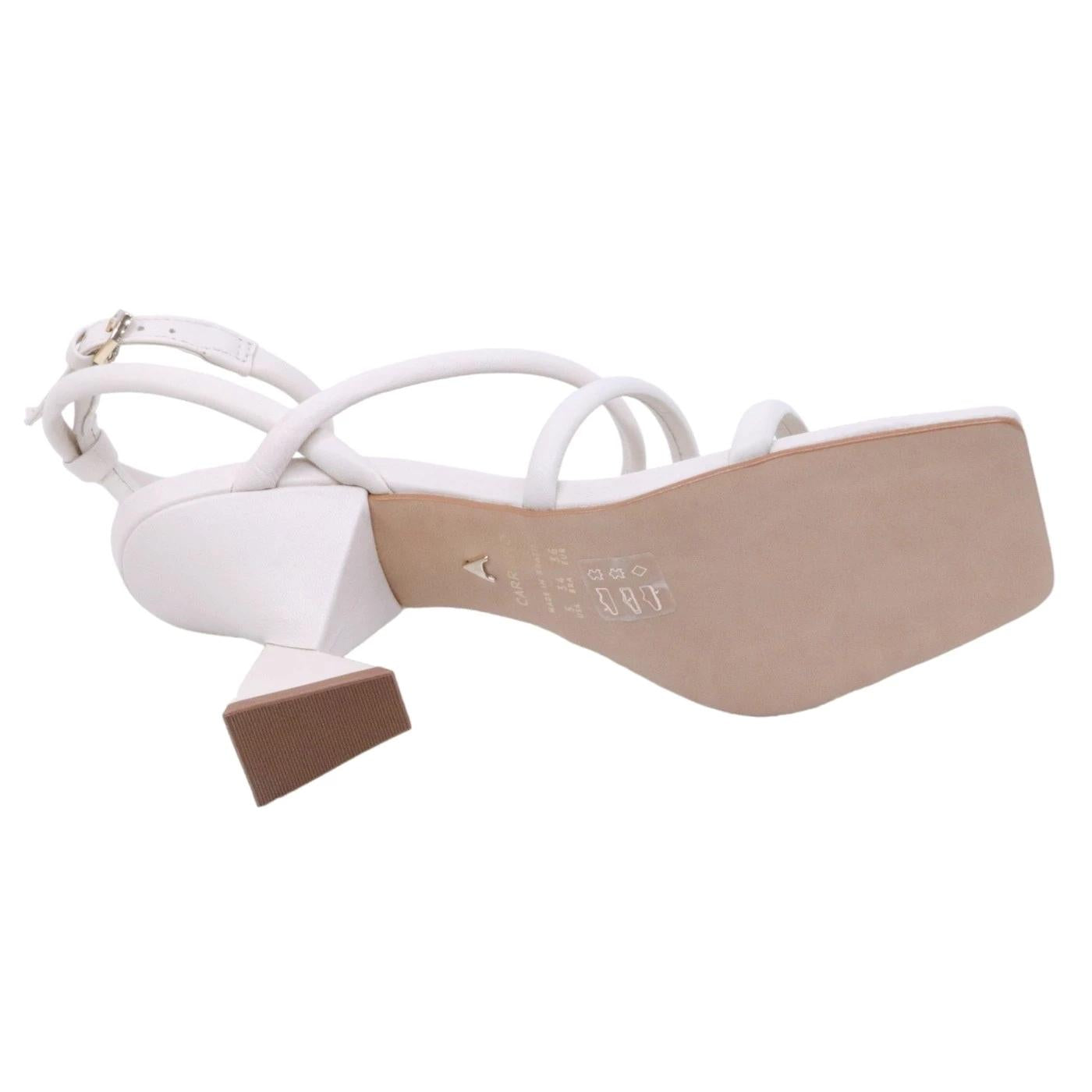 Sandalo donna Carrano 684003 in pelle di colore latte 