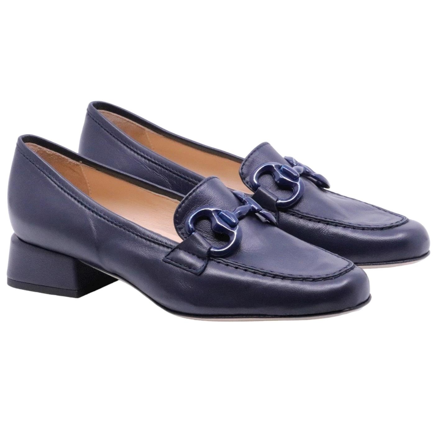 Mocassino donna Le Briella Z843 in pelle blu e morsetto 