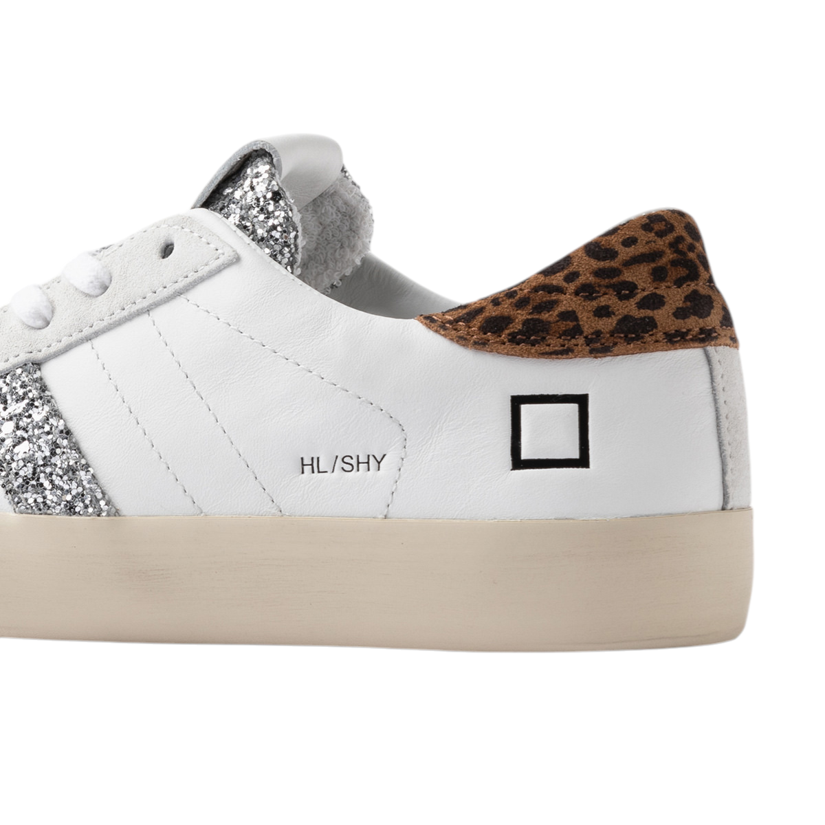 DATE Hill Low Shiny White Leopard HL SH WD sneaker donna in pelle bianca con dettaglio talloncino in leopardo 