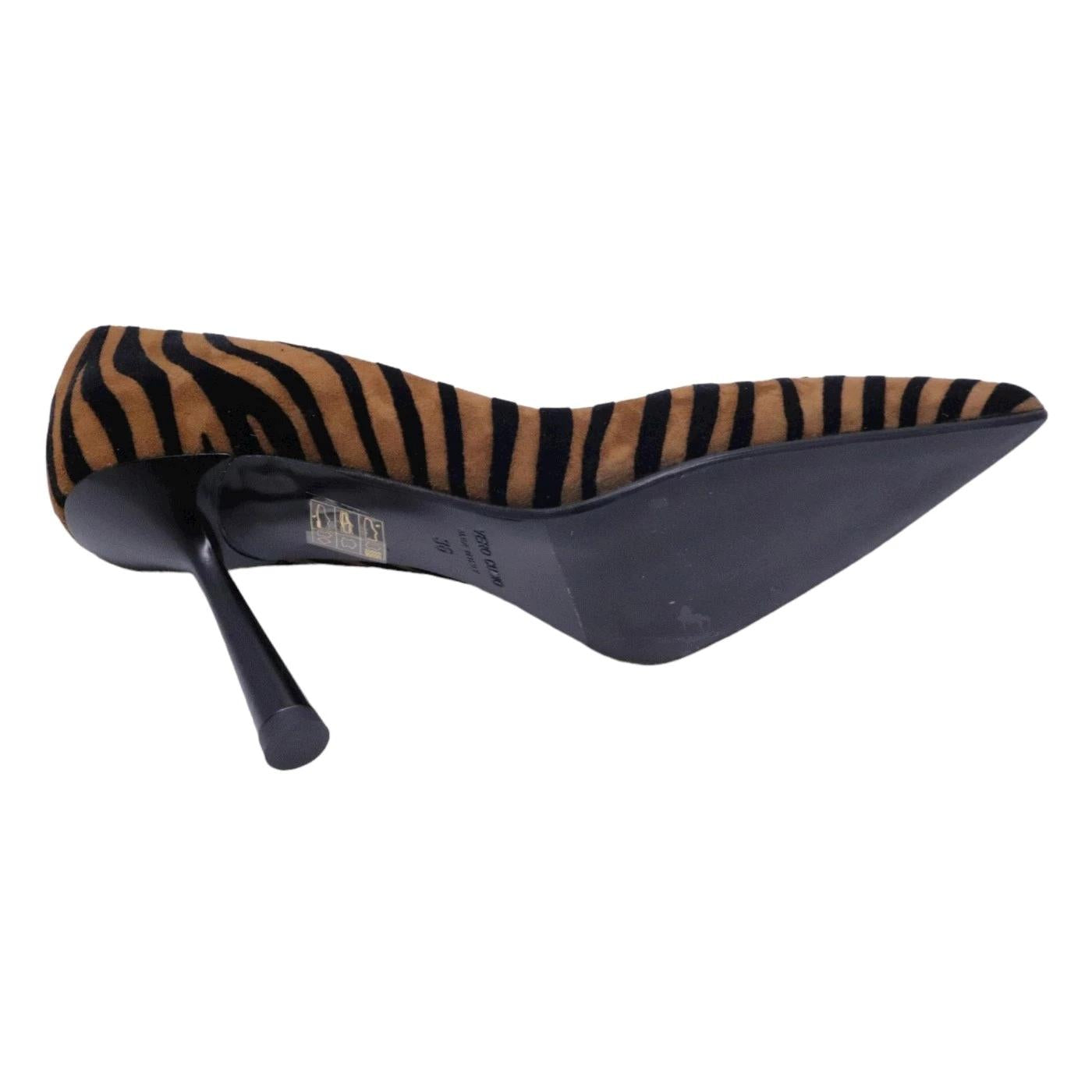 Décolleté donna Chantal 1962 1969 in camoscio effetto zebra di colore nero e marrone 