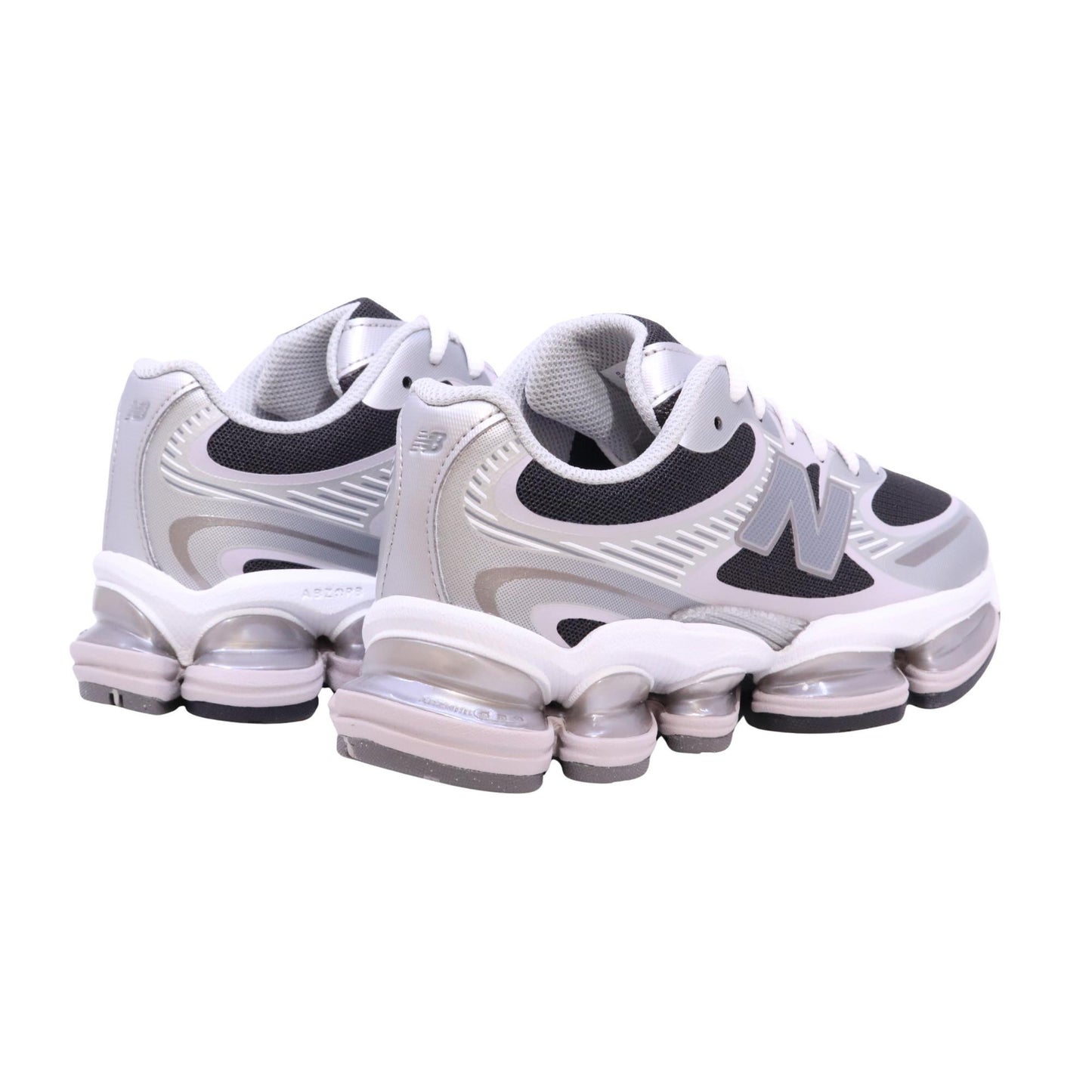 New Balance ABZORB 2000 sneaker in tessuto silver e nero 