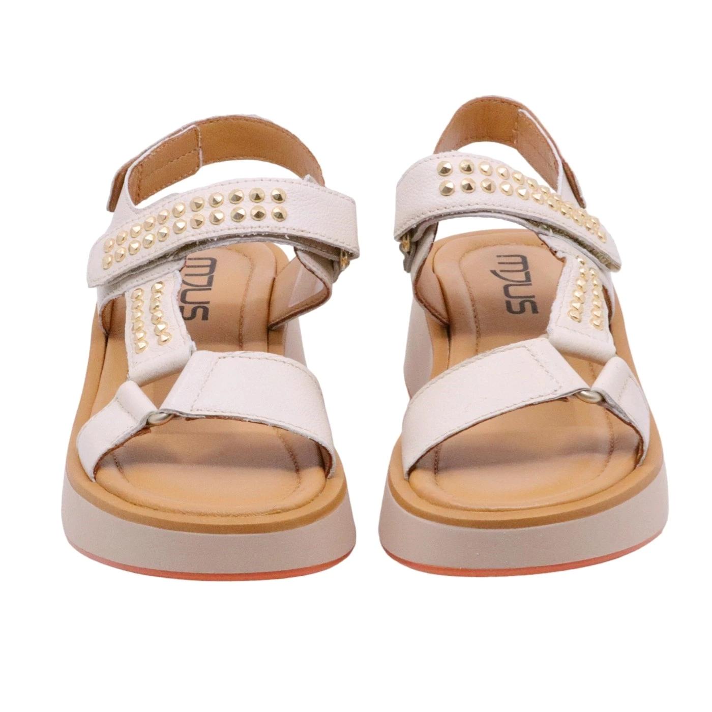 Sandalo zeppa Mjus T99004 in pelle latte con brochie oro 