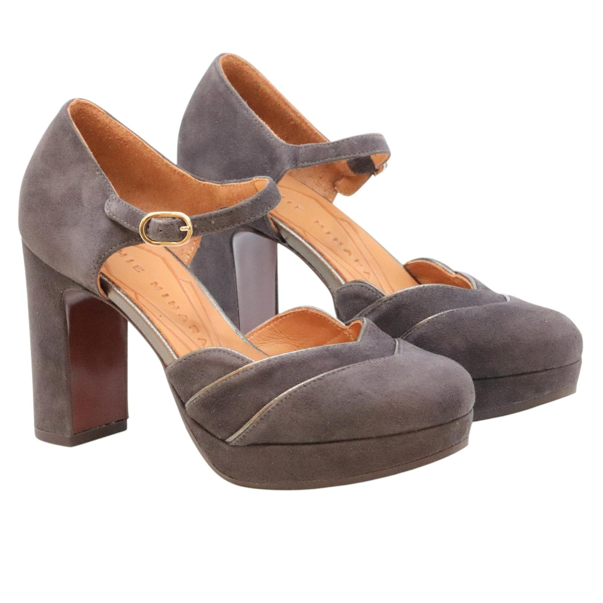 Decolletè Chie Mihara Carini in camoscio taupe e grigio 