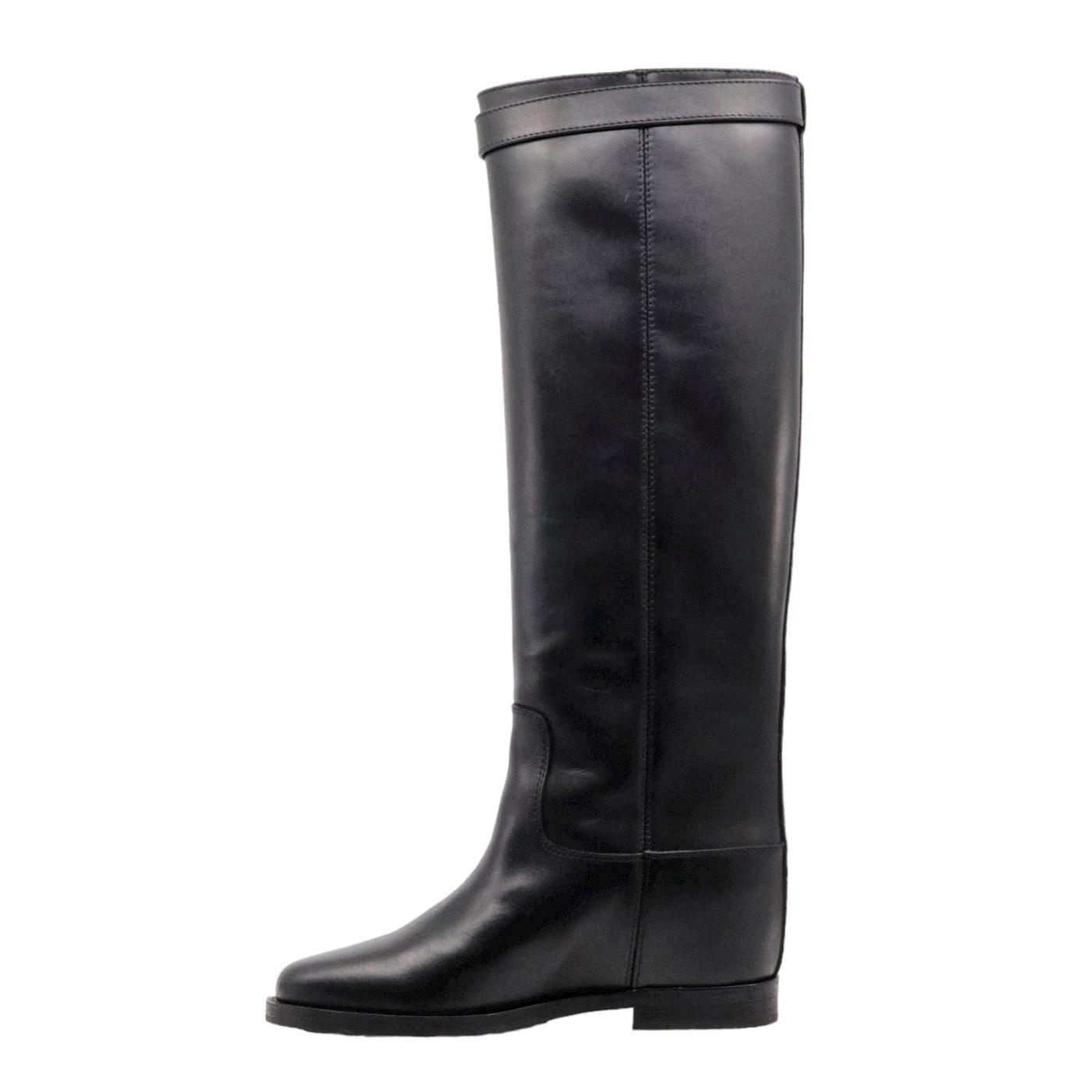 Via Roma 15 3807 Santa Monica stivale donna in pelle nera Made in Italy 