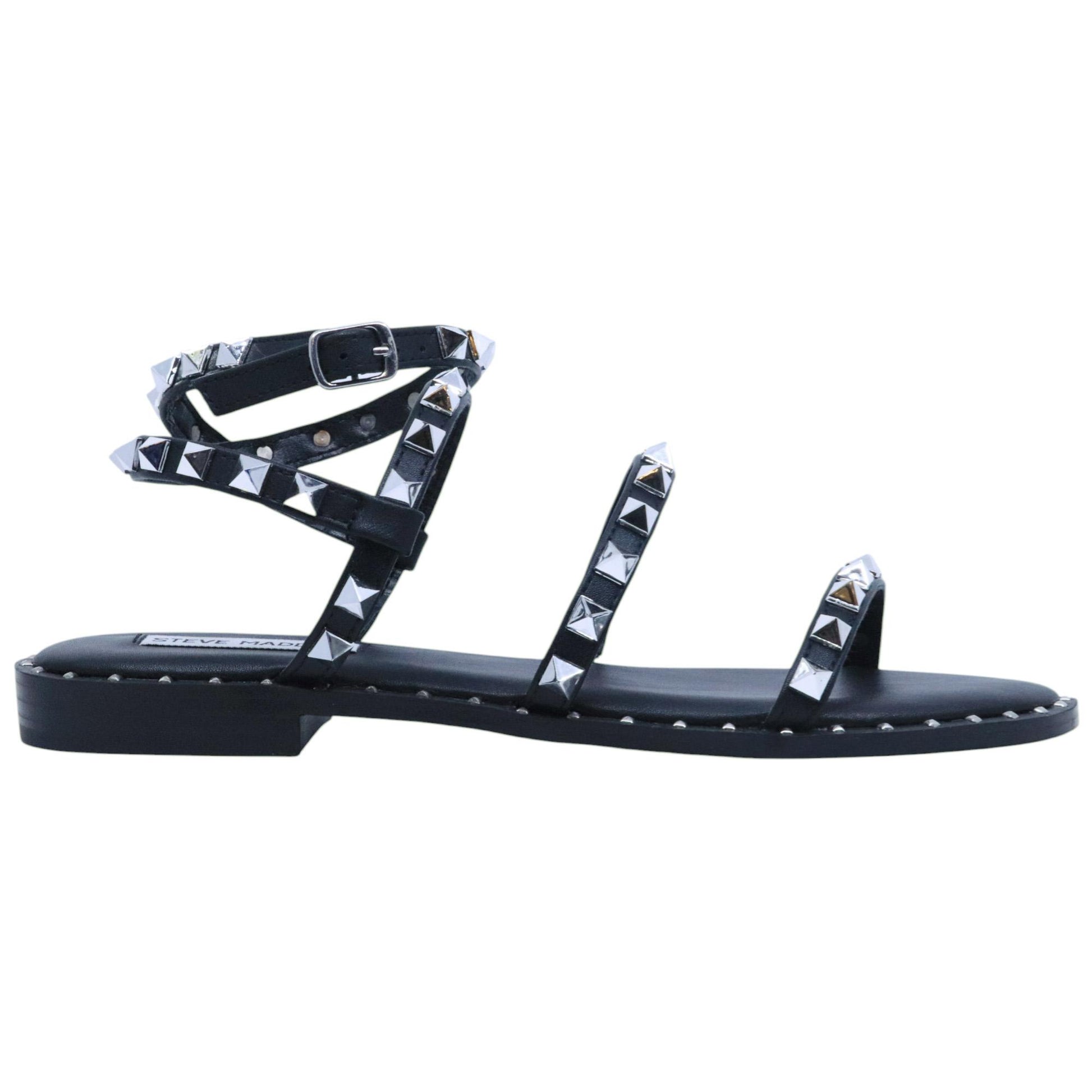 Sandalo Steve Madden Travel in similpelle nera con borchie 