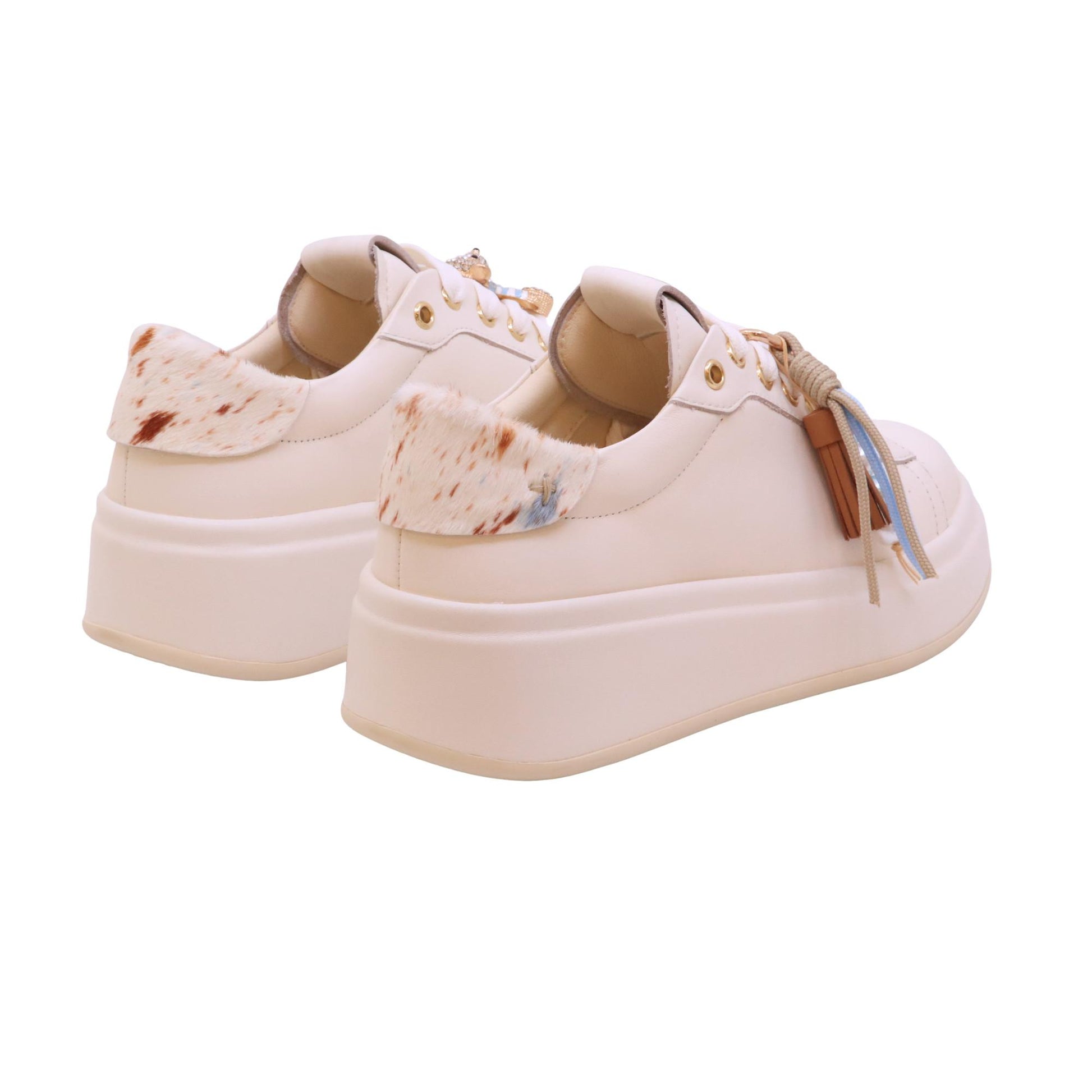 GIO+ Oliva Giulia sneaker donna platform in pelle bianco latte con accessori gioiello 