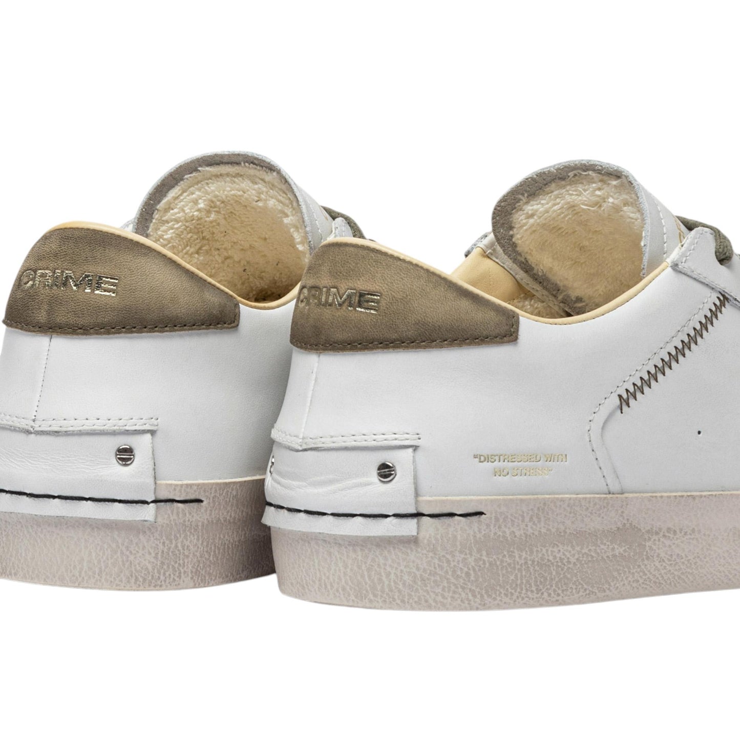 Sneaker uomo Crime London 14001 Distressed in pelle bianca e talloncino in pelle verde 
