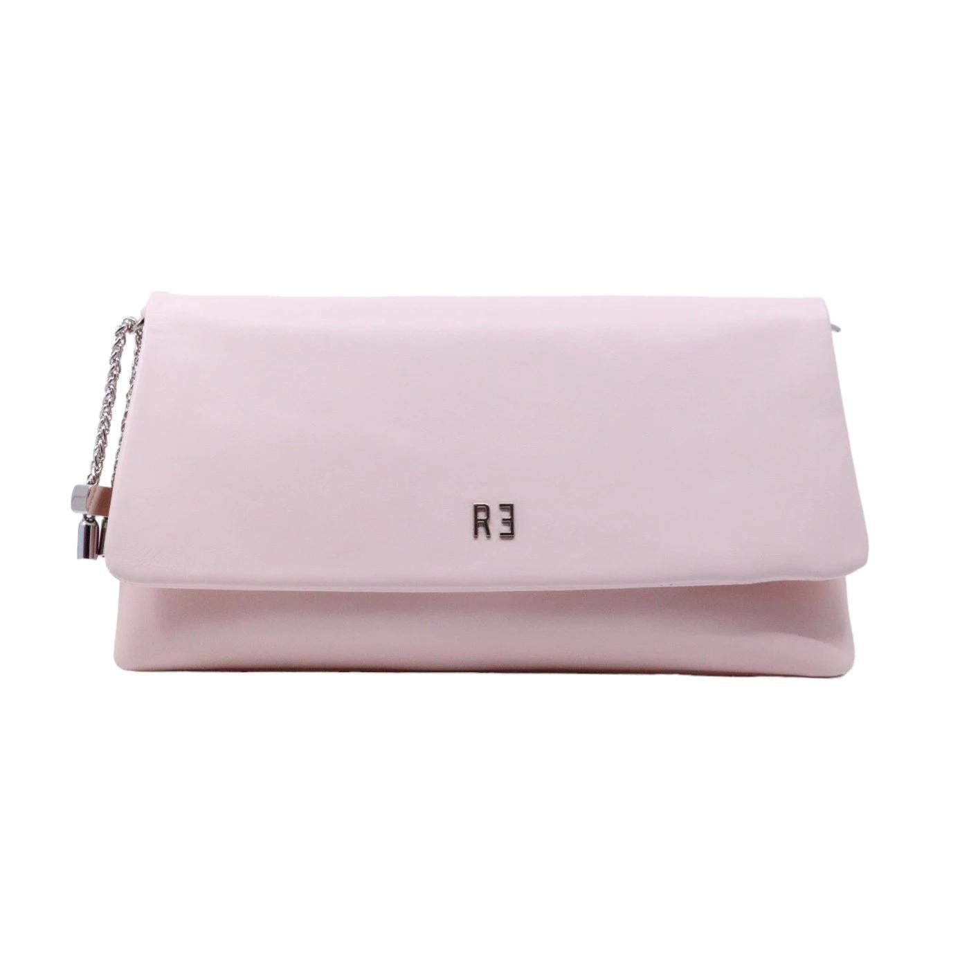 Pochette Rebelle Elisabetta realizzata in morbida pelle di colore cipria 