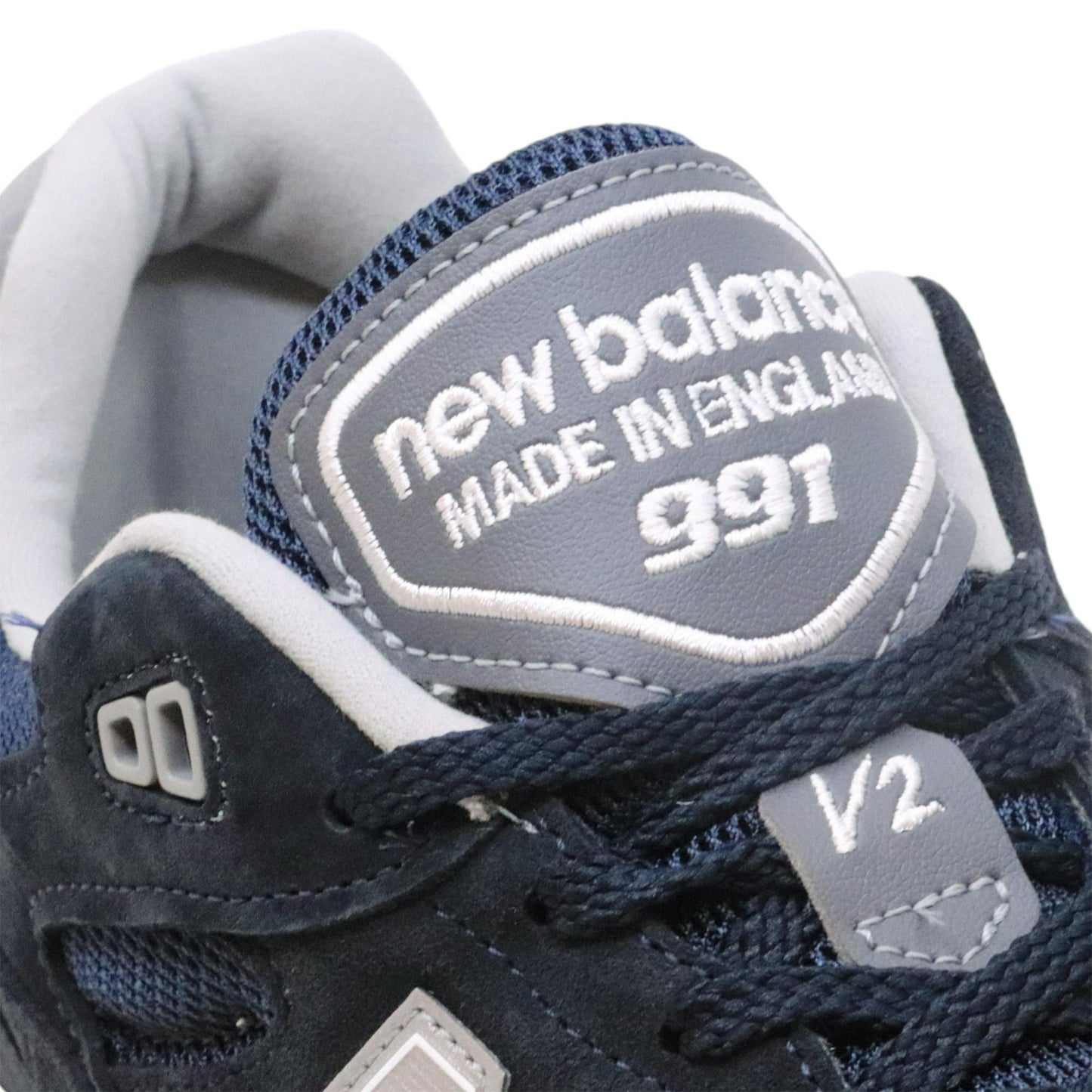 New Balance 991 V2 sneaker unisex in tessuto e camoscio blu 