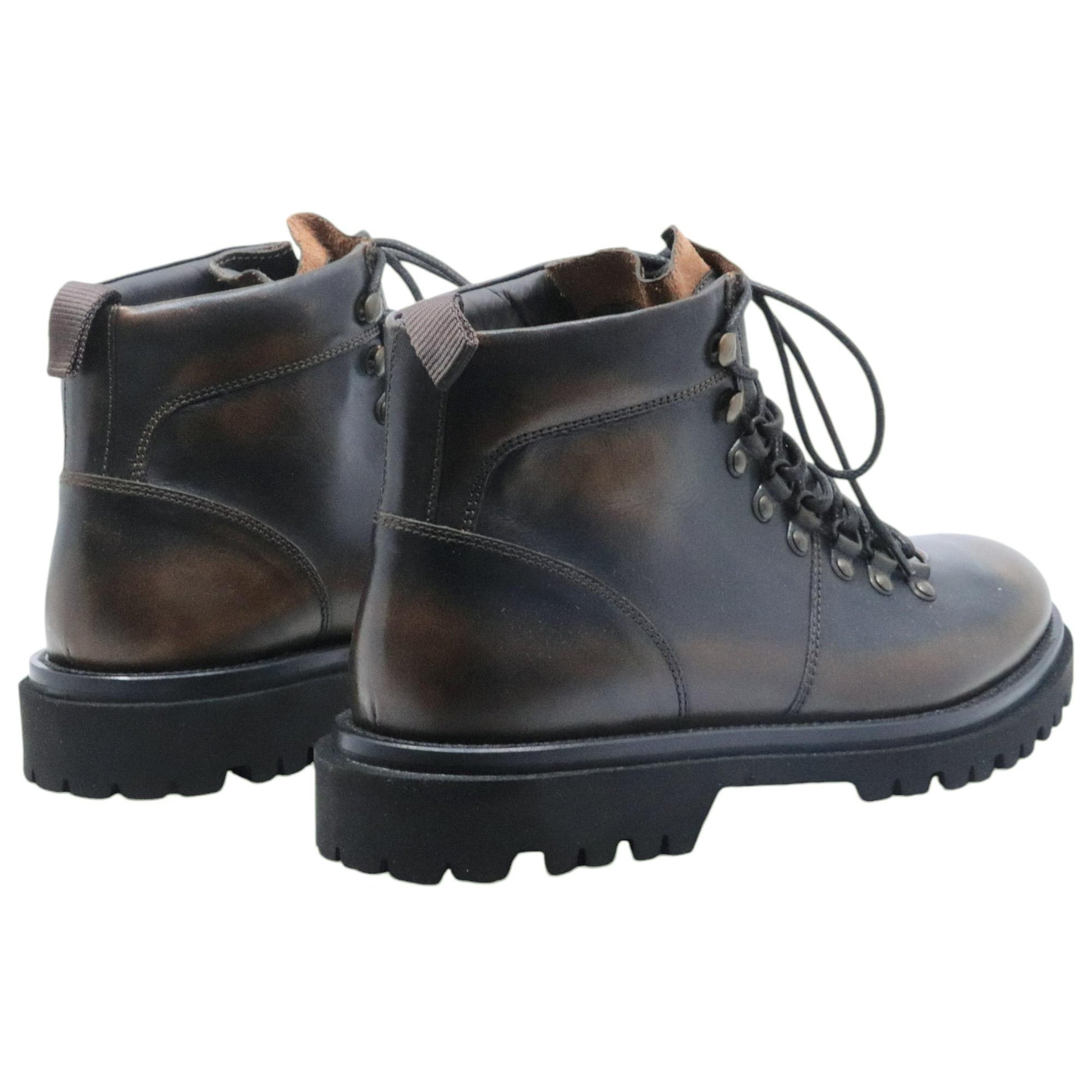 Stivaletto Pedula Antica Cuoieria 22810 in pelle nera con sfumature marroni 