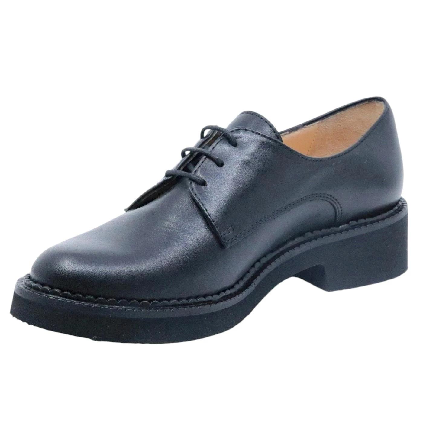 Le Briella 1168 scarpa allacciata donna in pelle nera. 