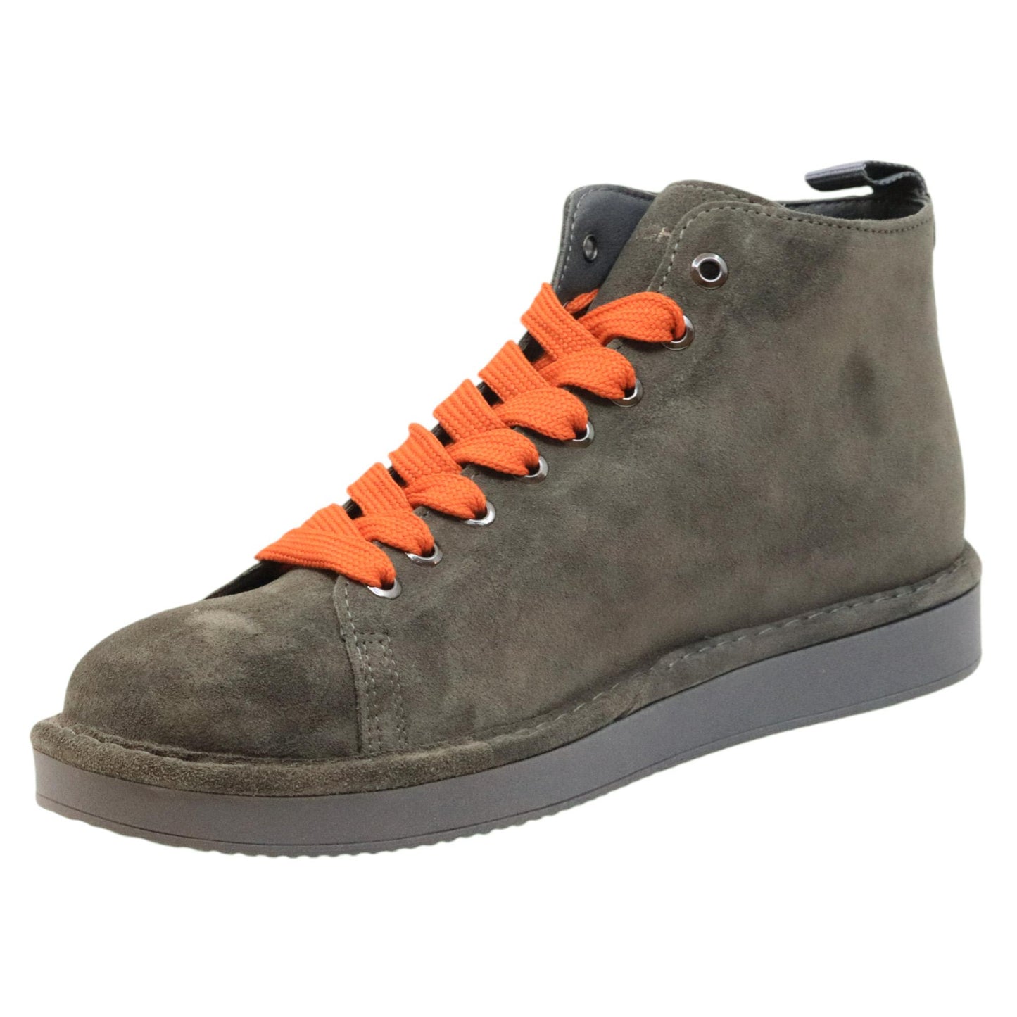 Polacchino sneaker uomo Panchic P01 in camoscio khaki con lacci arancio 