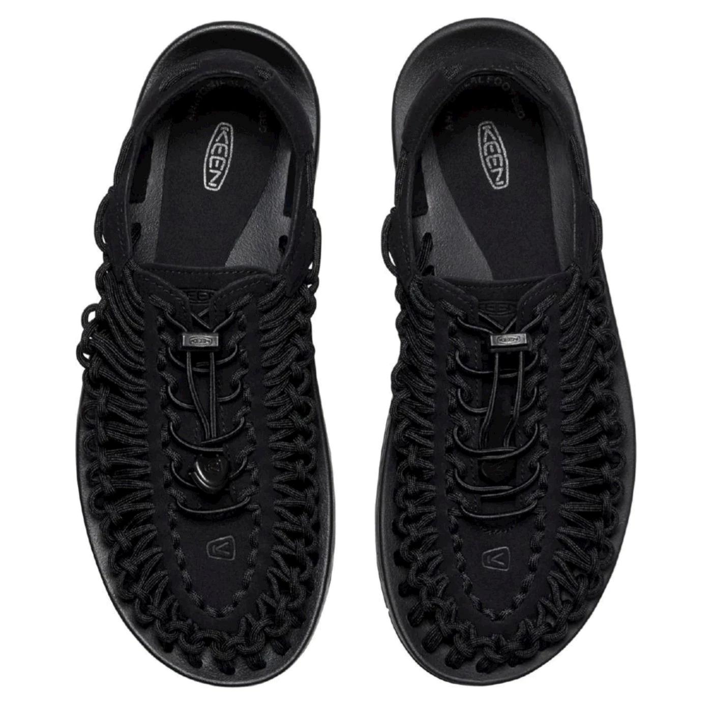 Sandalo uomo Keen Uneek 1014097 con elastico nero e suola in gomma 